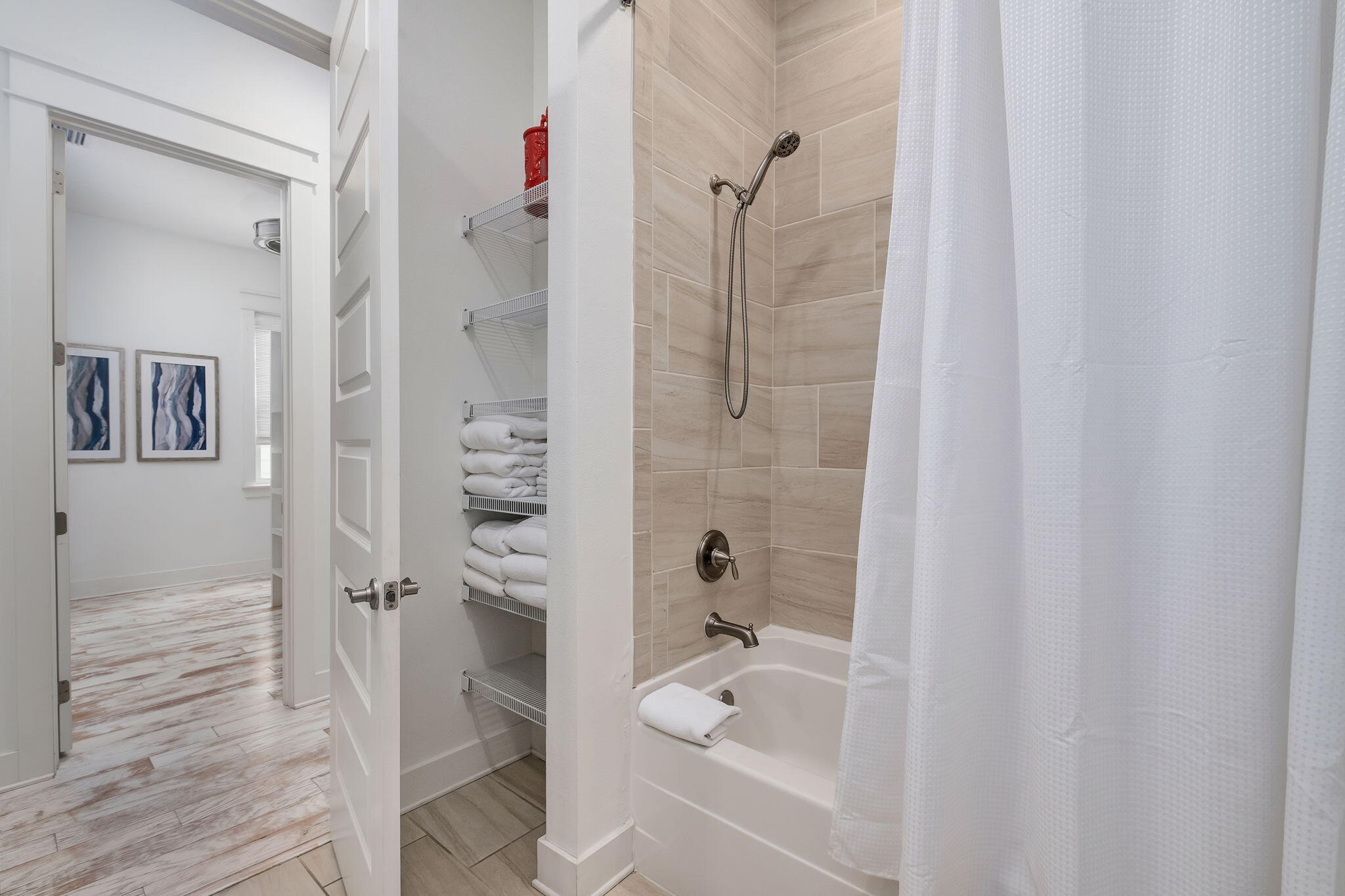 PROMINENCE - Residential