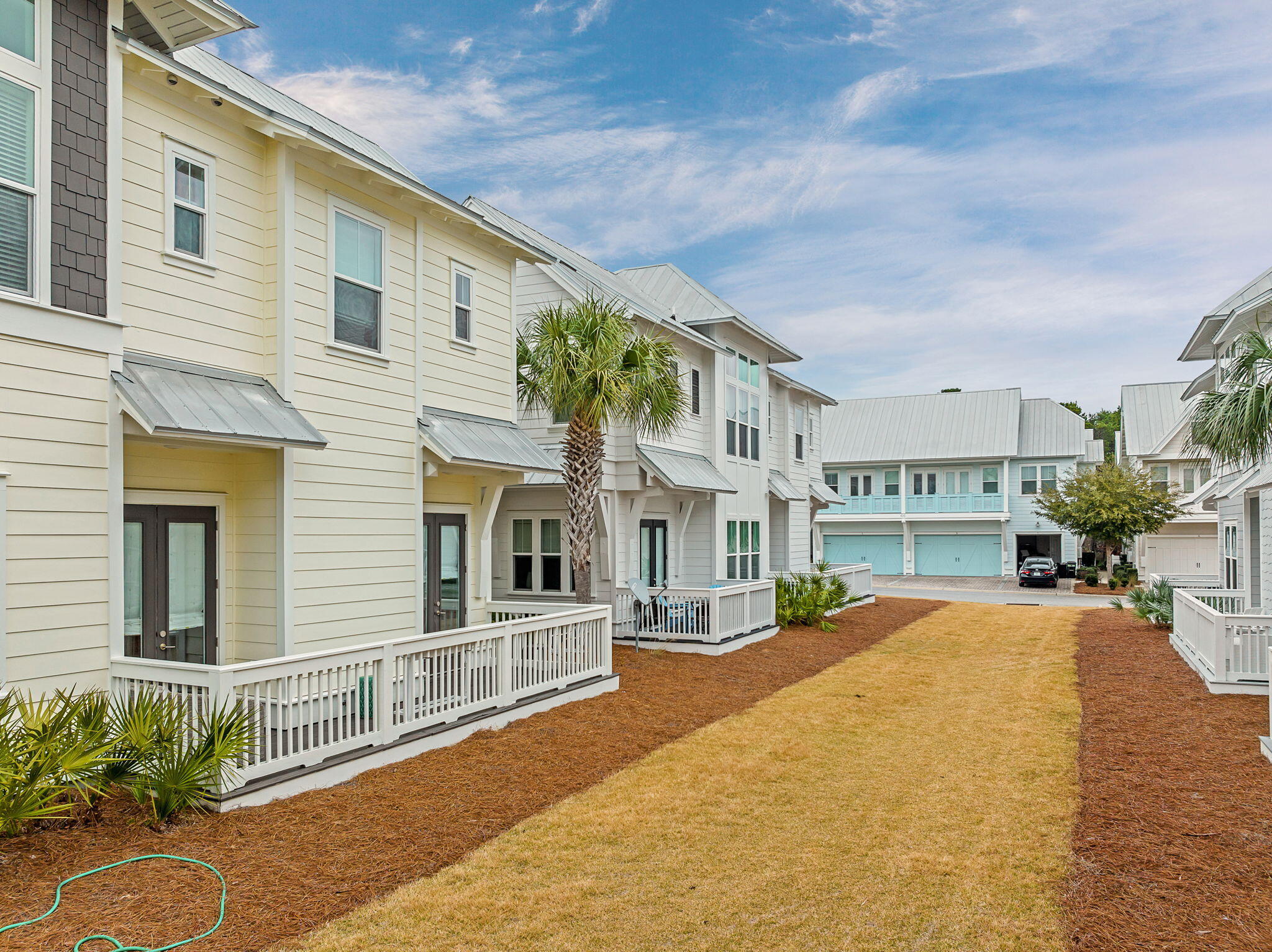 PROMINENCE - Residential
