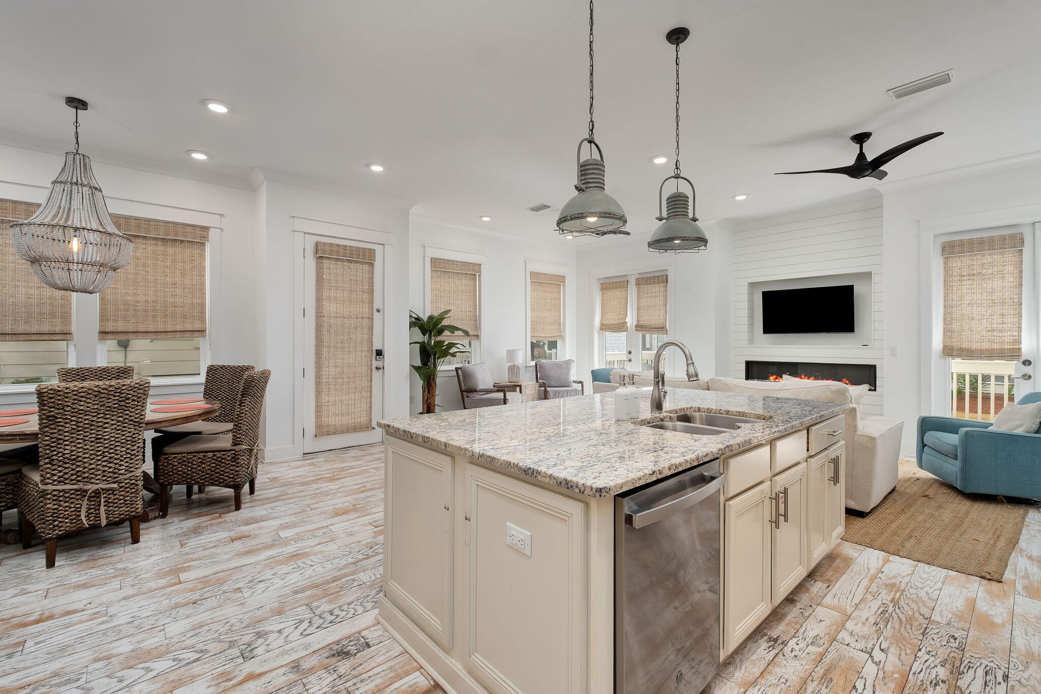 PROMINENCE - Residential