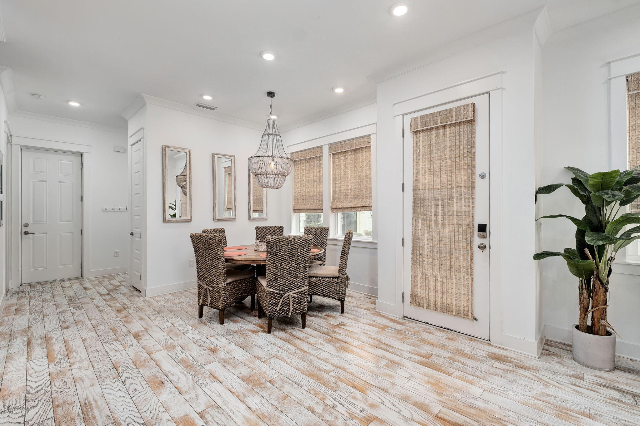 PROMINENCE - Residential