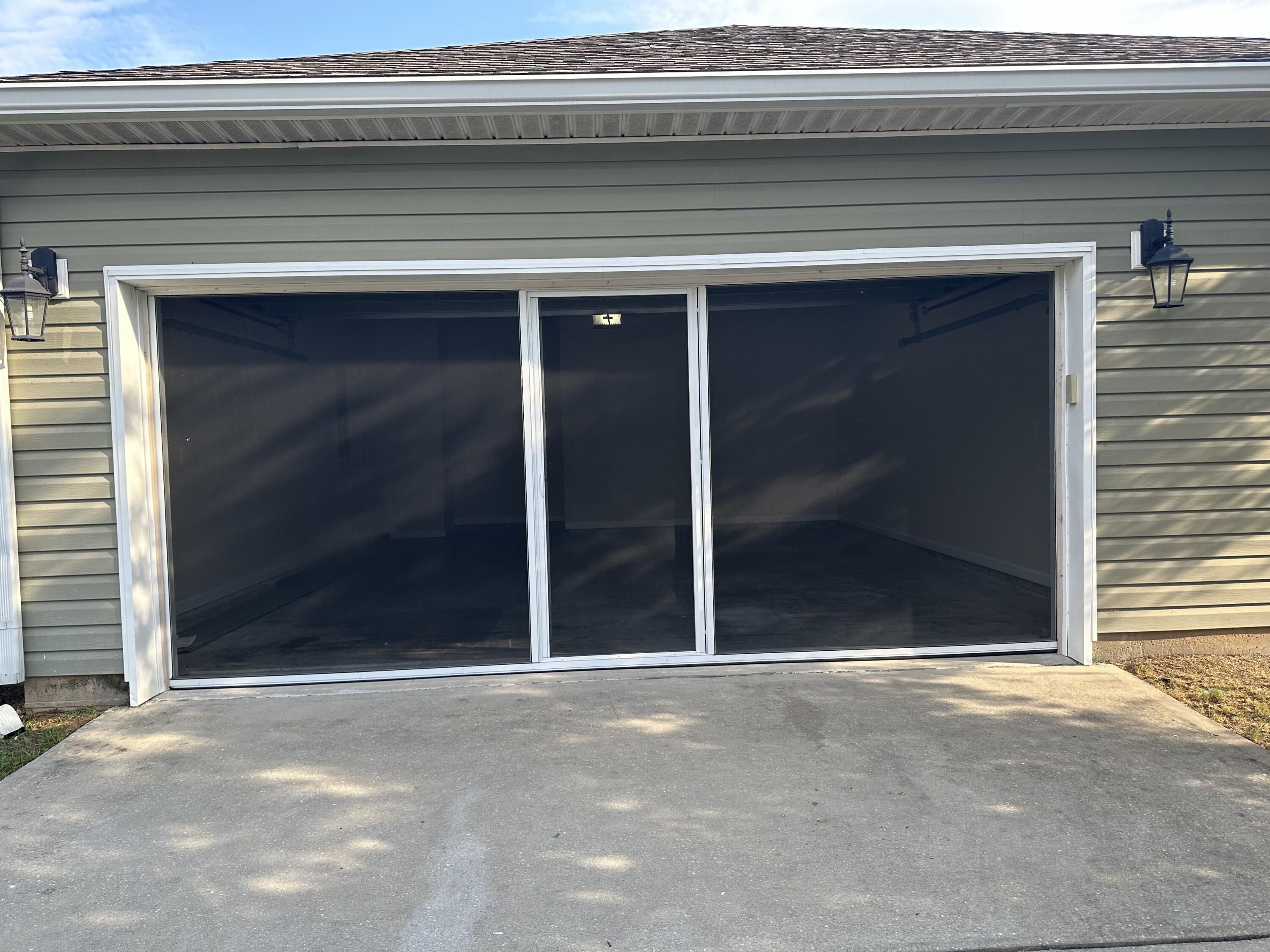 HAMMOCK BAY - Residential Lease