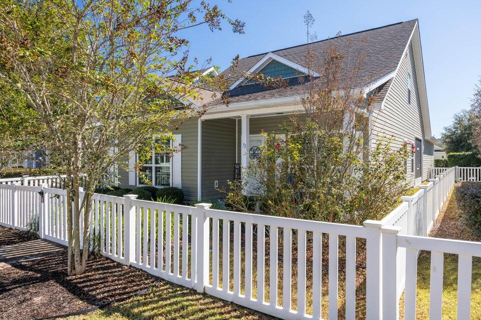 HAMMOCK BAY - Residential Lease