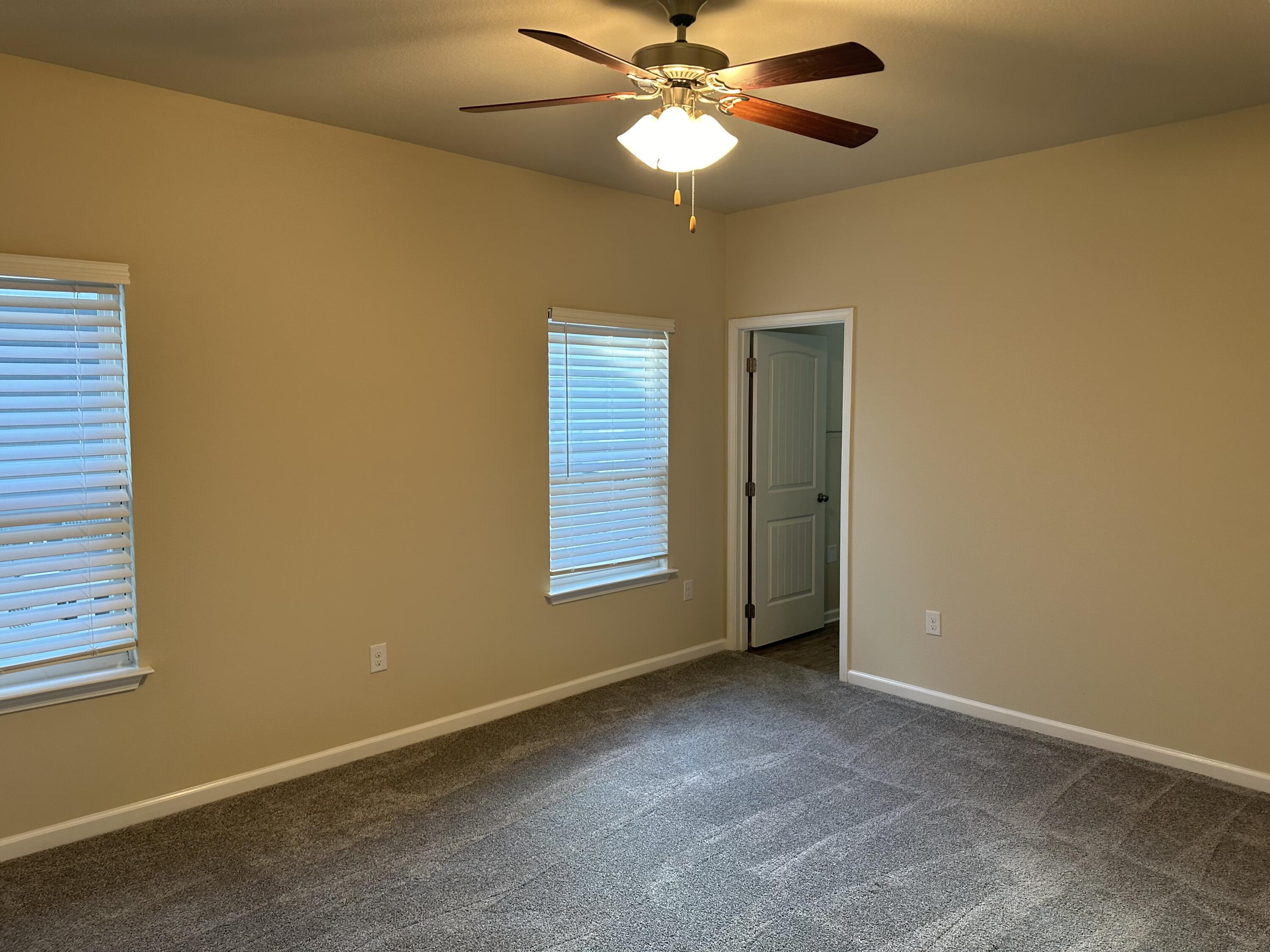 HAMMOCK BAY - Residential Lease