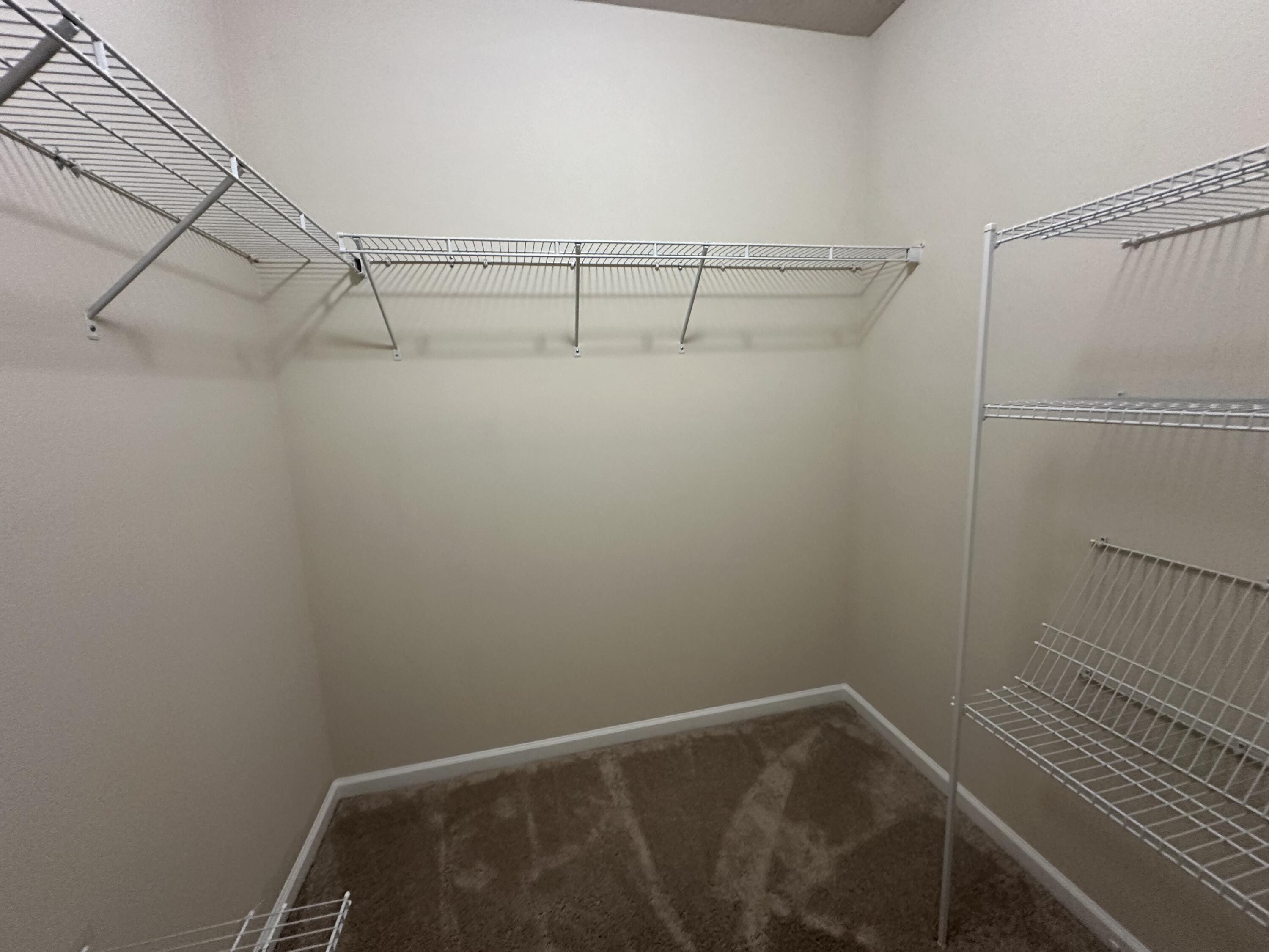 HAMMOCK BAY - Residential Lease