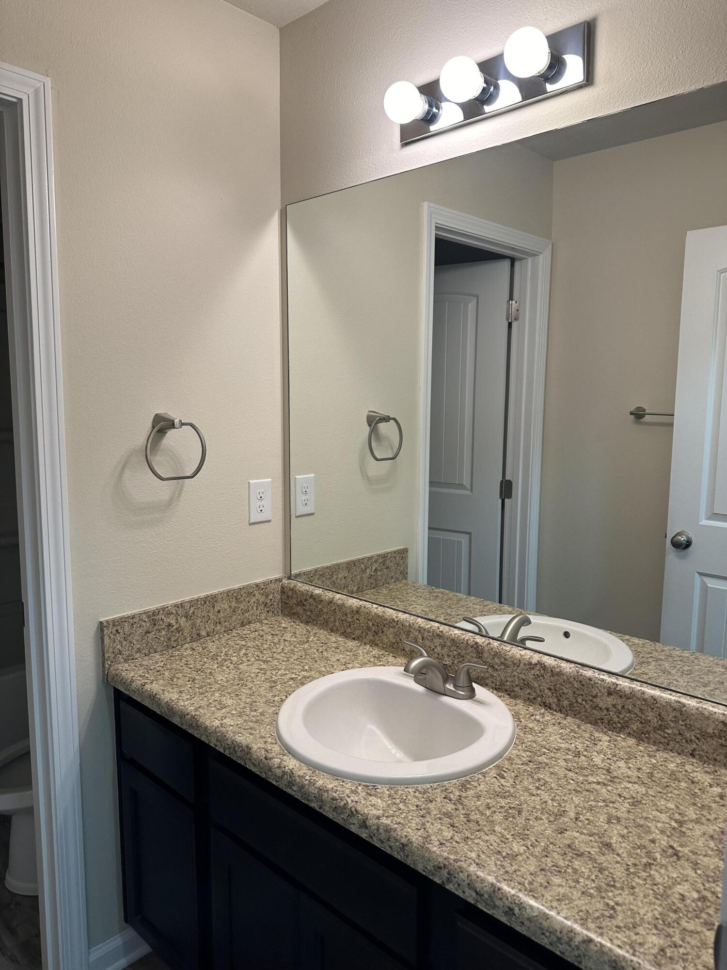 HAMMOCK BAY - Residential Lease