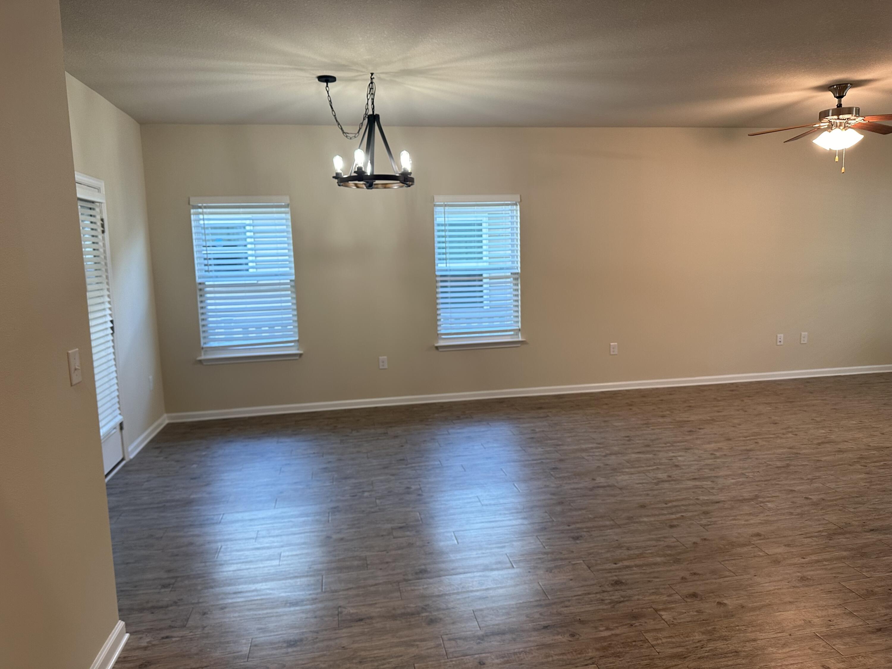 HAMMOCK BAY - Residential Lease