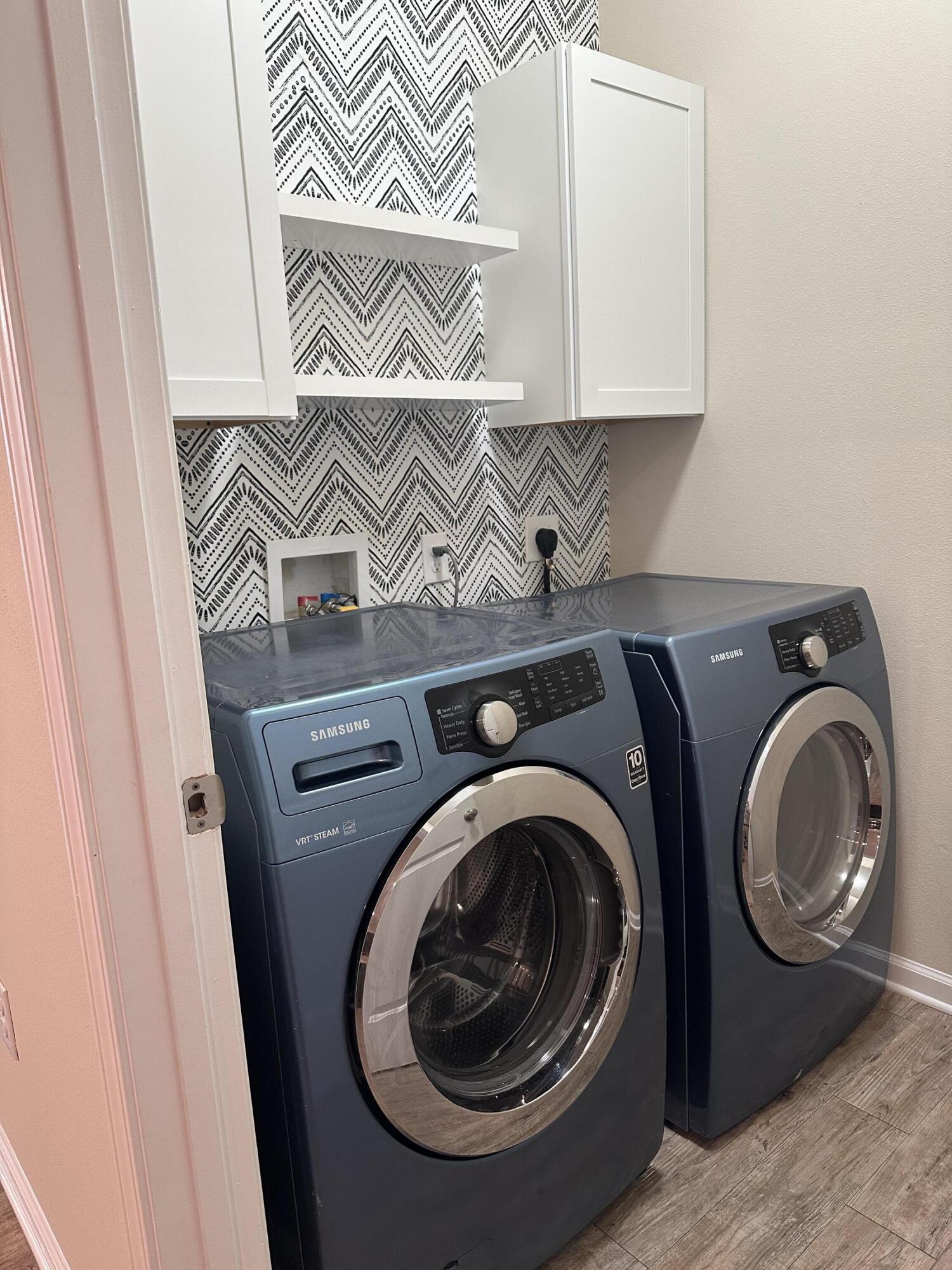 HAMMOCK BAY - Residential Lease