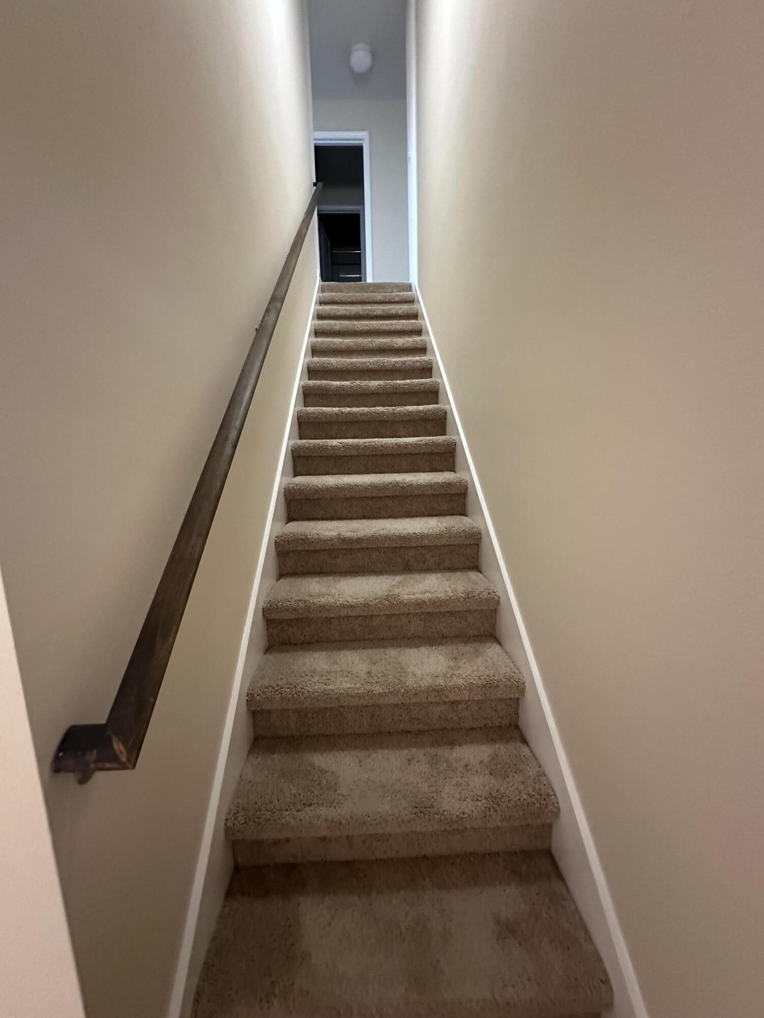 HAMMOCK BAY - Residential Lease