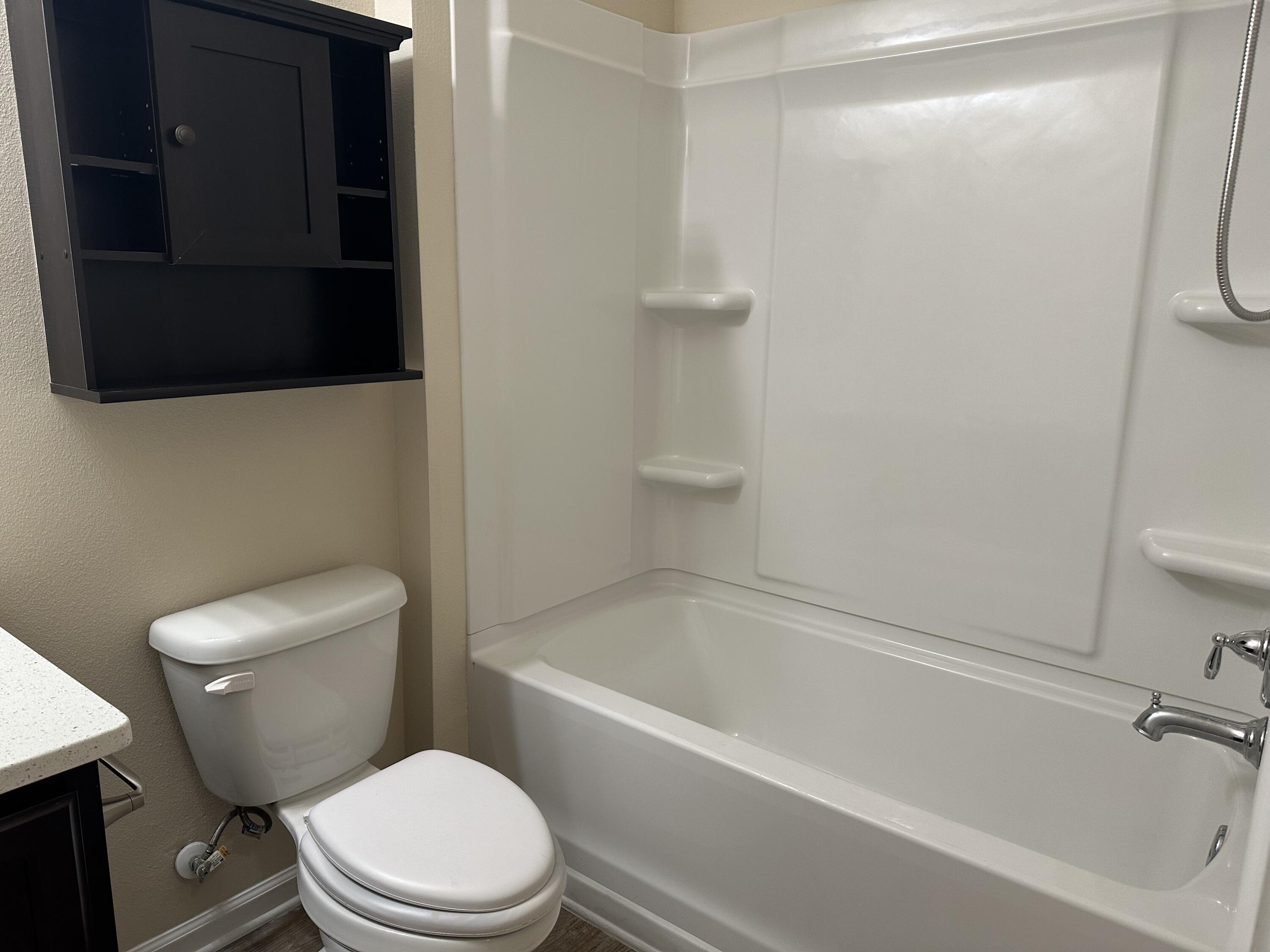 HAMMOCK BAY - Residential Lease