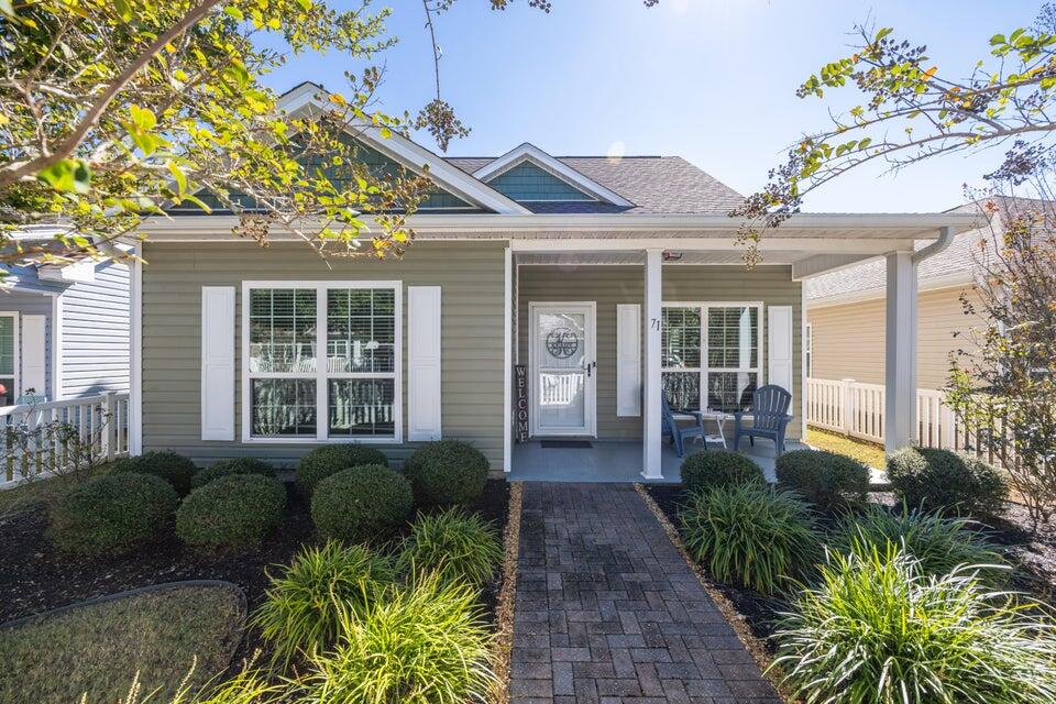 HAMMOCK BAY - Residential Lease