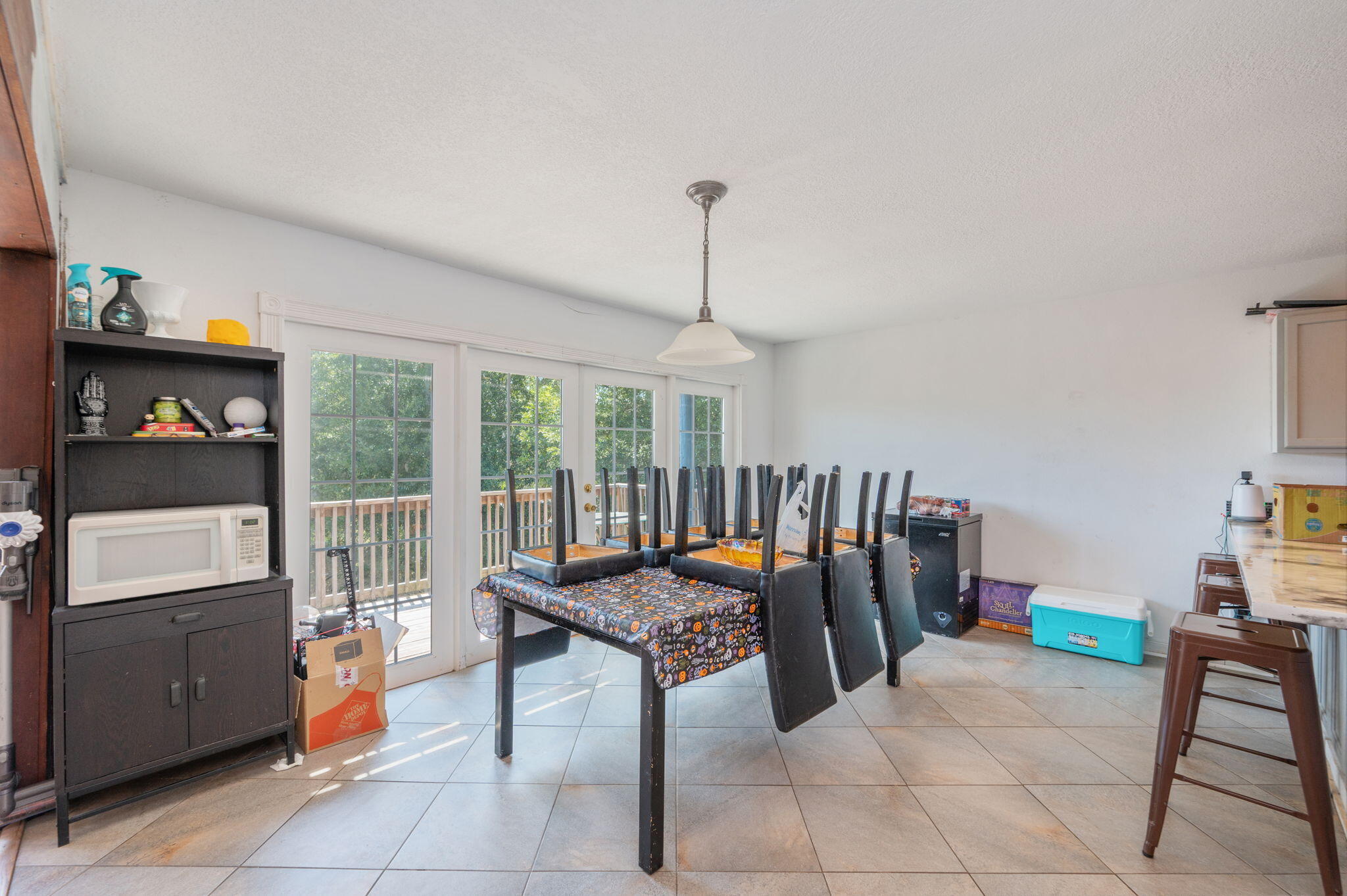NO RECORDED SUBDIVISION - Residential