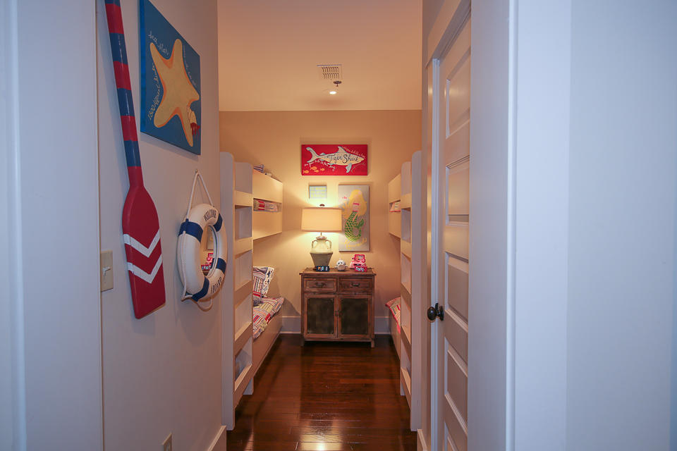 REDFISH VILLAGE - Residential