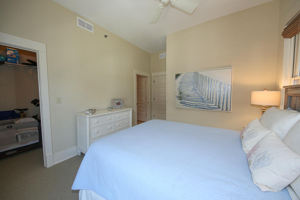 REDFISH VILLAGE - Residential