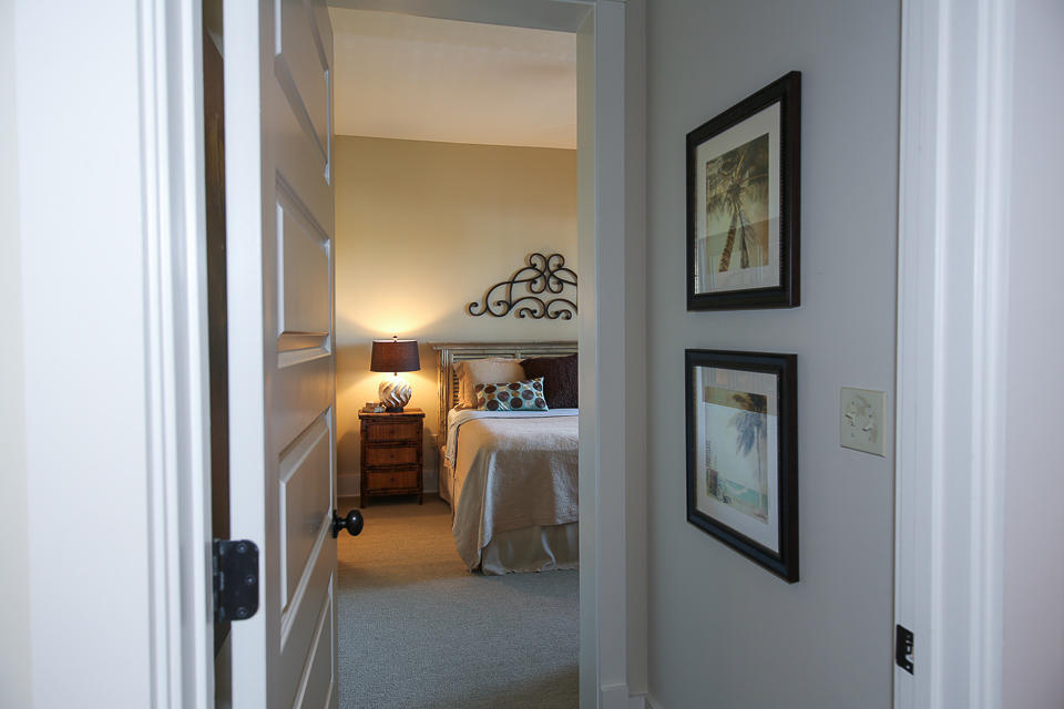 REDFISH VILLAGE - Residential