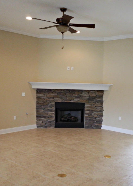 CHANAN ESTATES - Residential Lease