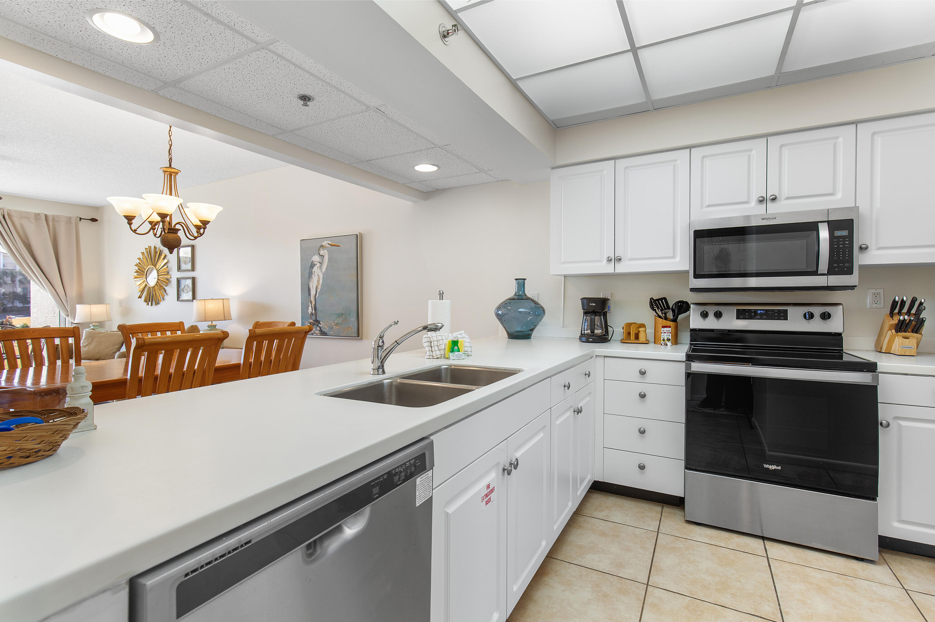 HIGH POINTE RESORT CONDO - Residential