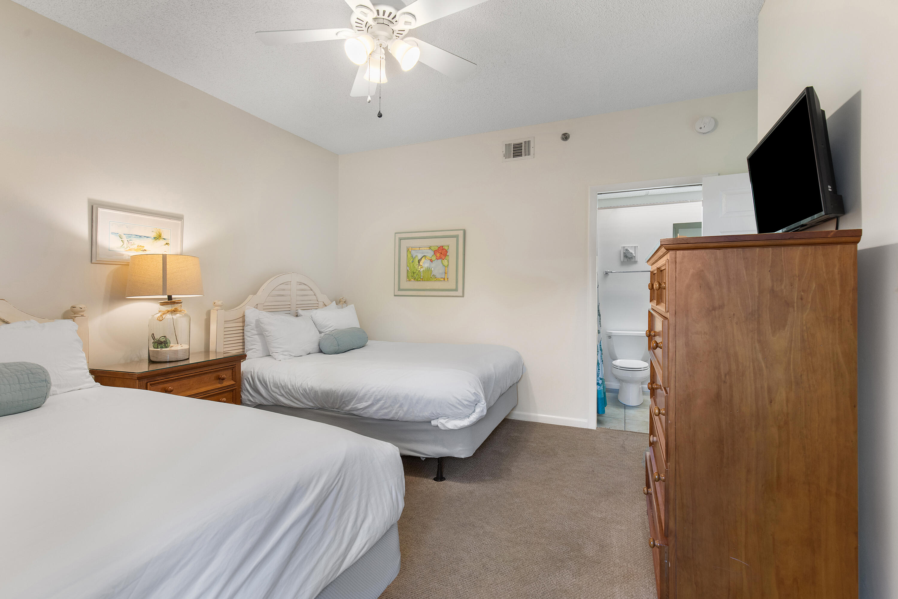 HIGH POINTE RESORT CONDO - Residential