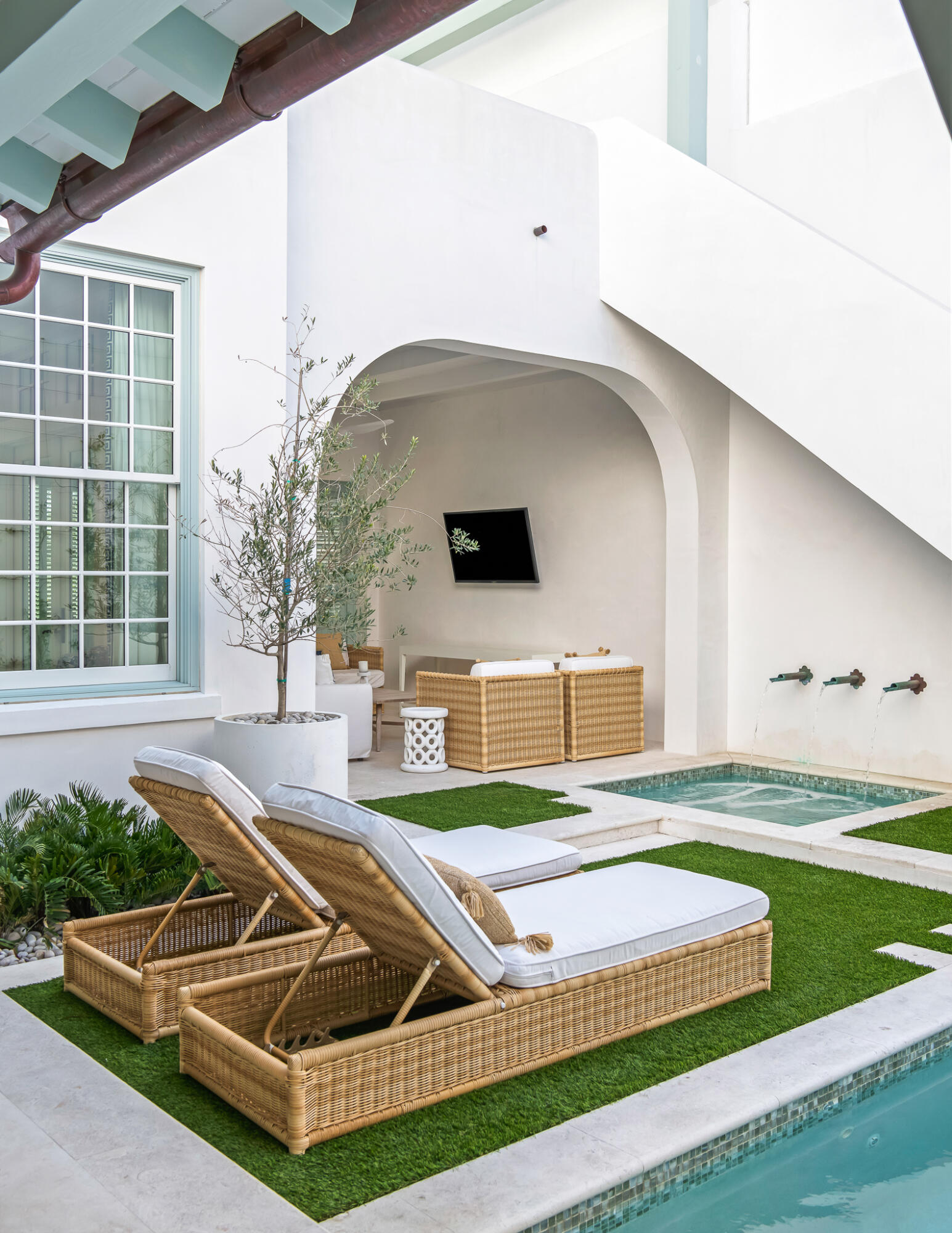 ALYS BEACH - Residential