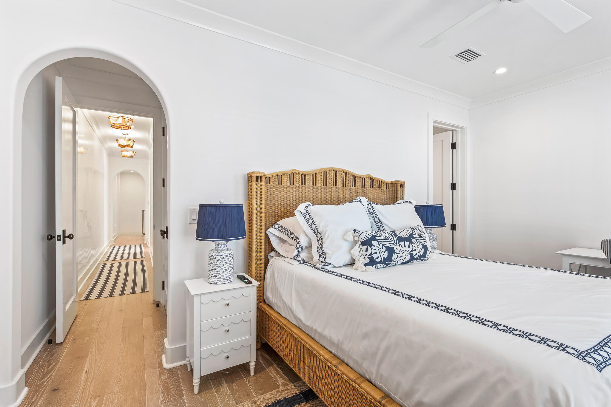 ALYS BEACH - Residential