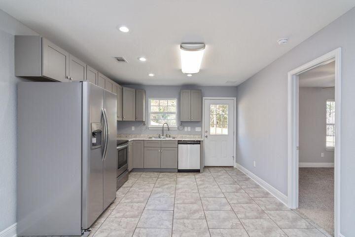 SOUTHVIEW EST PH II - Residential