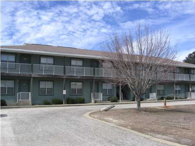 FLOROSA DEL MAR - Residential Lease