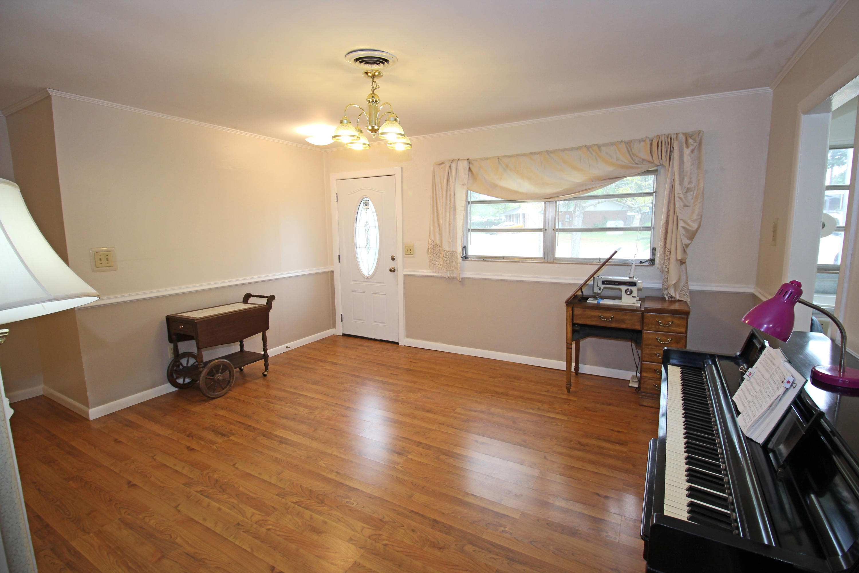 OAKLAND HEIGHTS - Residential