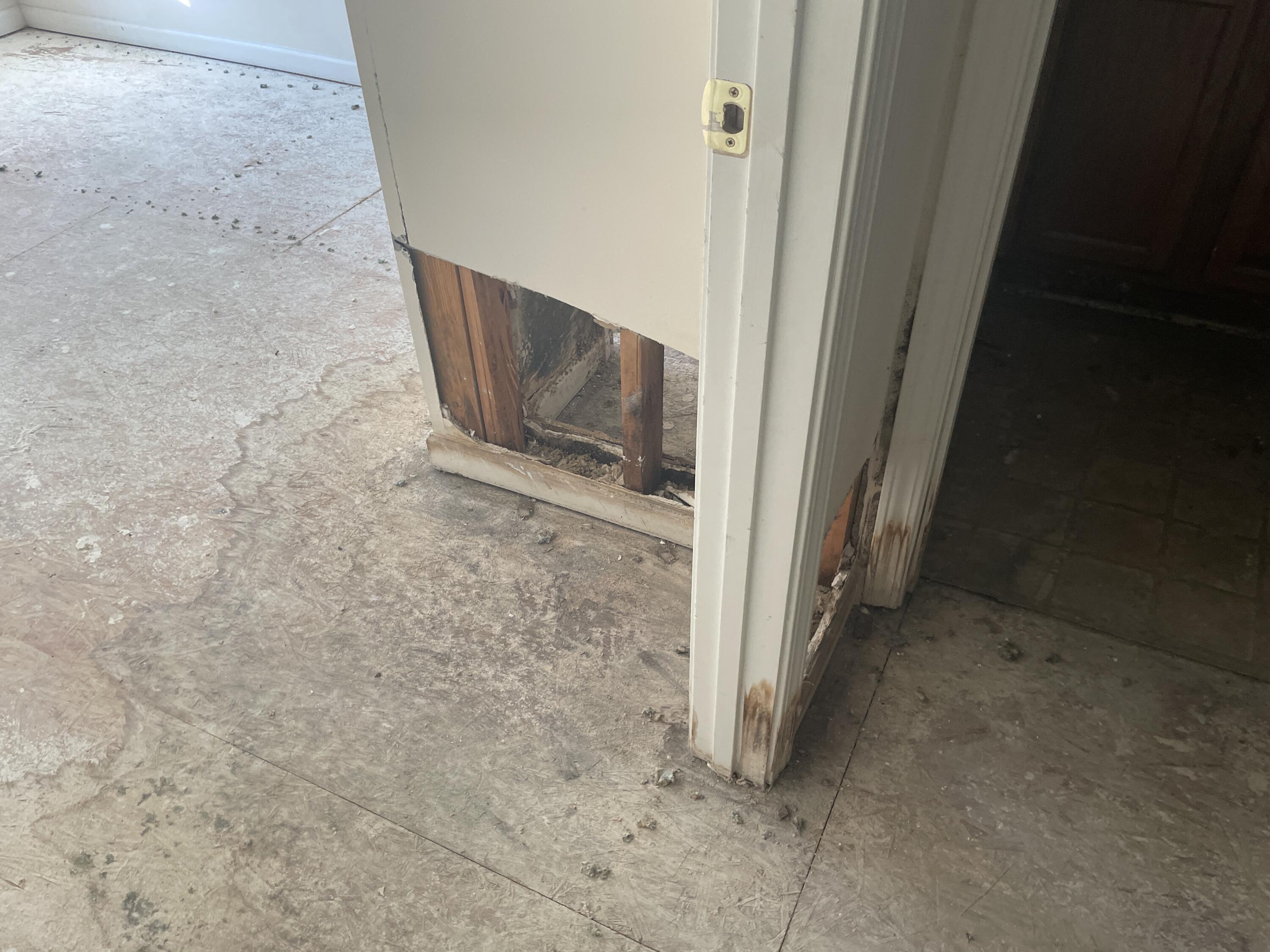 ROLLING PINES - Residential