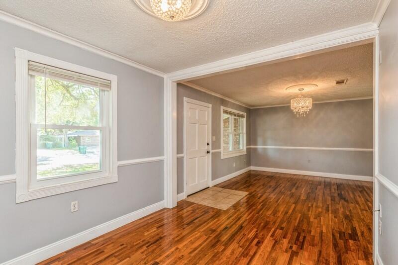 REGENCY PARK - Residential