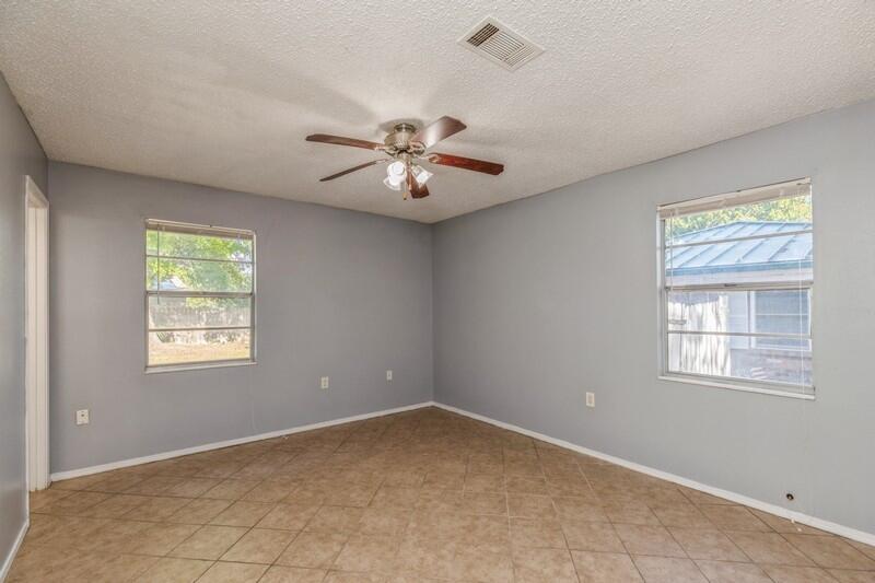 REGENCY PARK - Residential