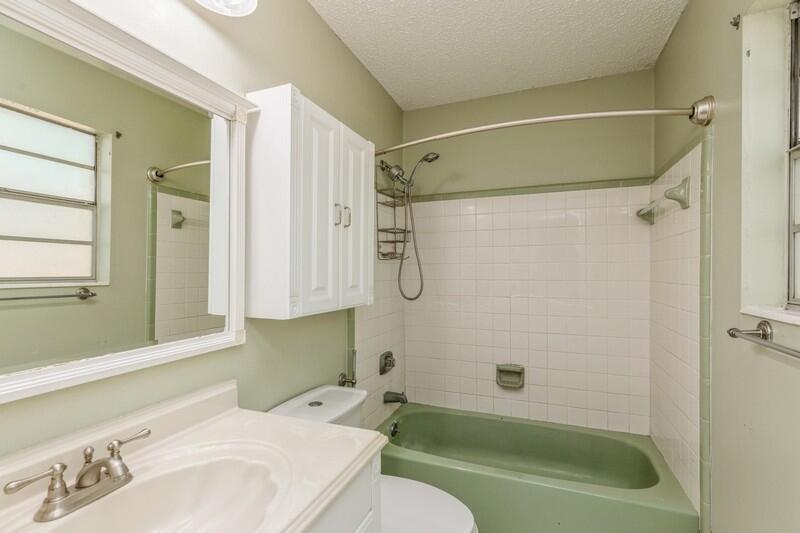 REGENCY PARK - Residential