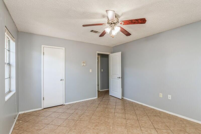 REGENCY PARK - Residential