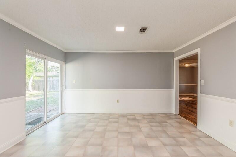 REGENCY PARK - Residential