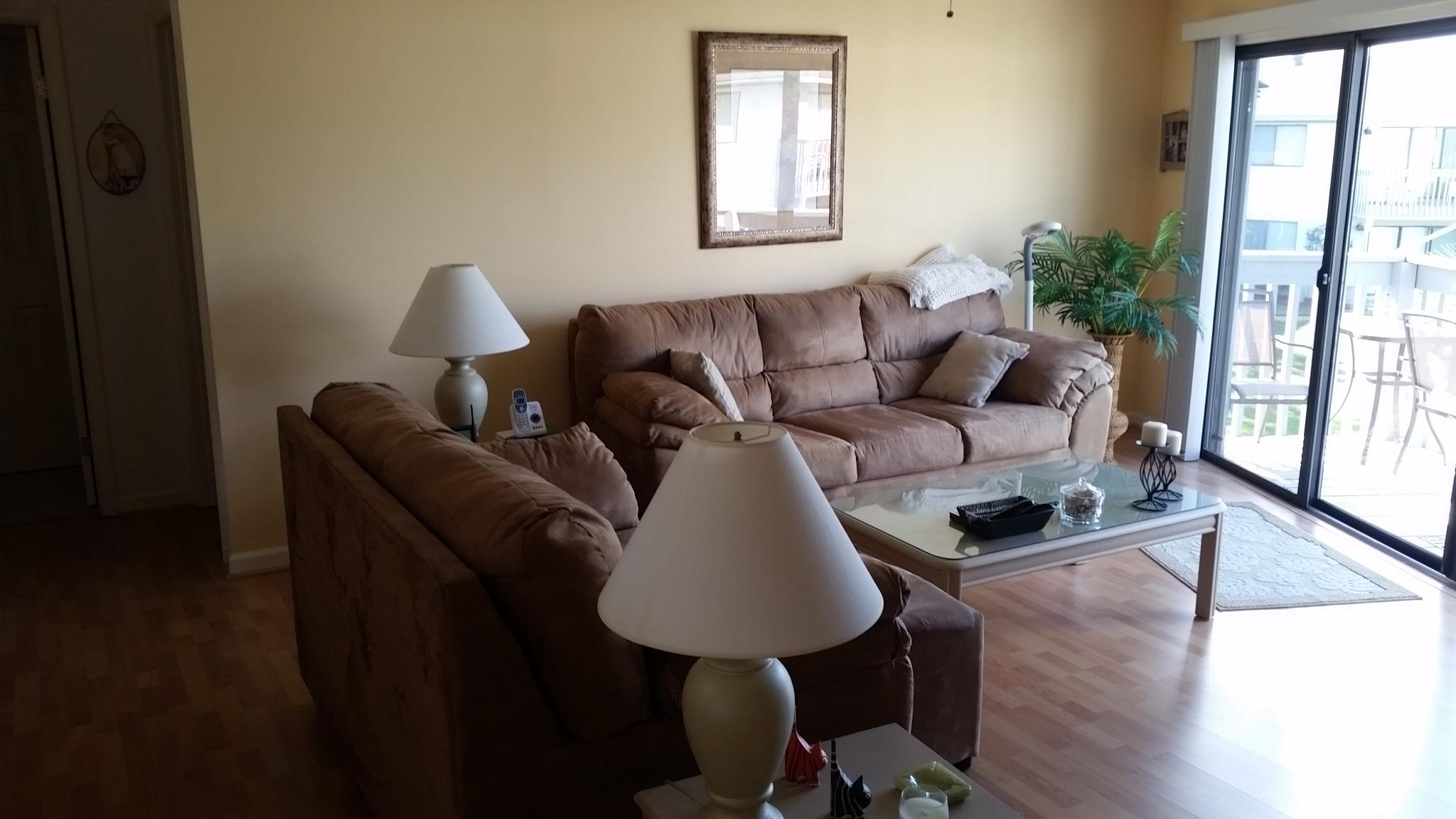 CRYSTAL VILLAGE 2 CONDO PH 2 - Residential