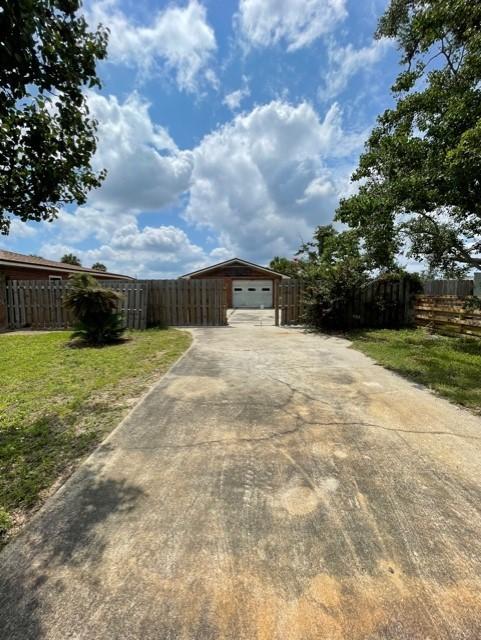 NO RECORDED SUBDIVISION - Residential