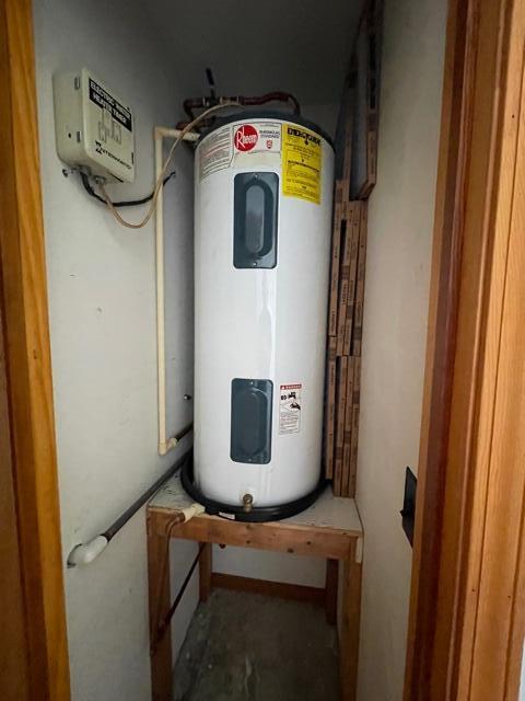 NO RECORDED SUBDIVISION - Residential