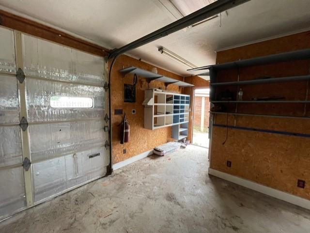 NO RECORDED SUBDIVISION - Residential