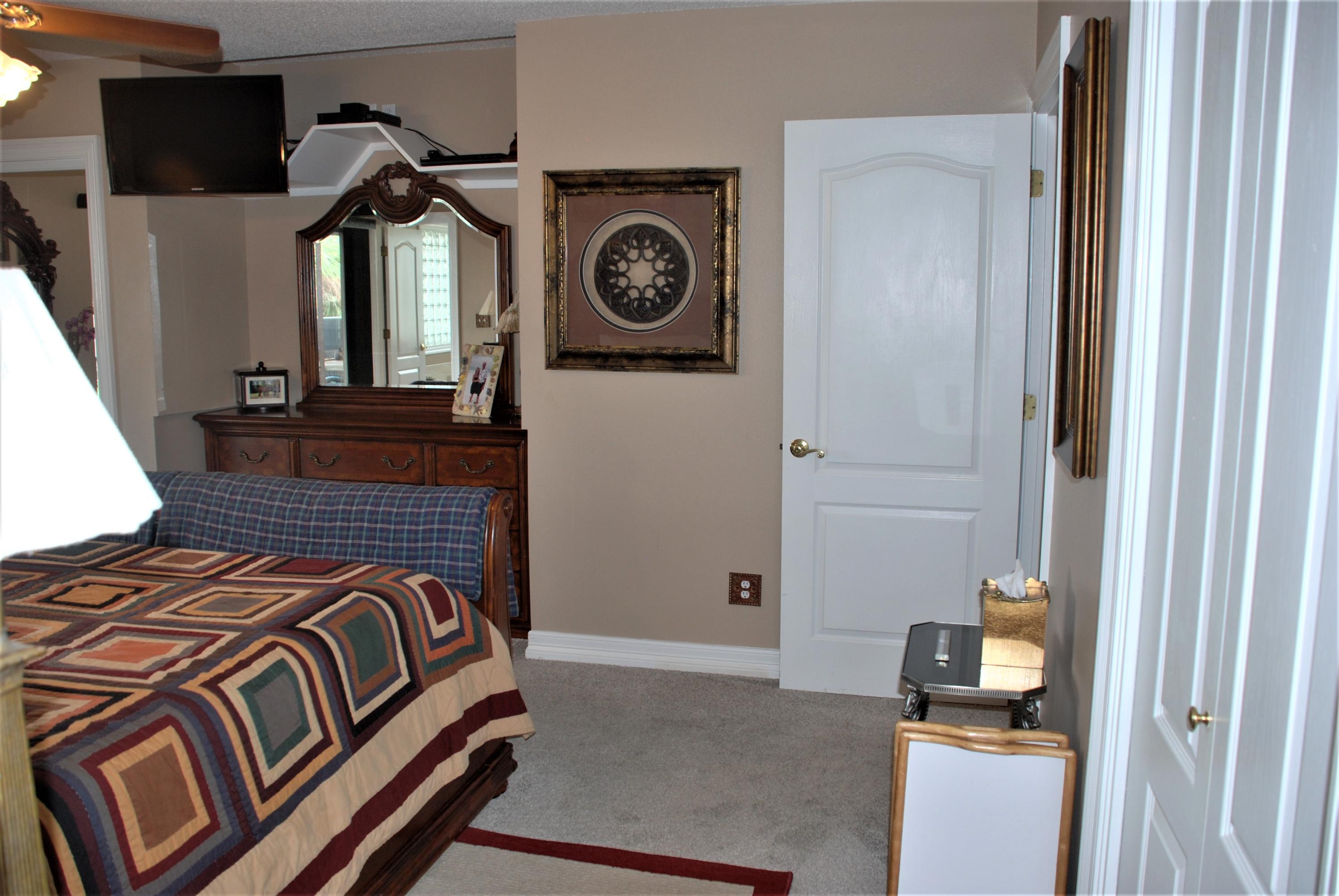 HOLIDAY ISLE - Residential