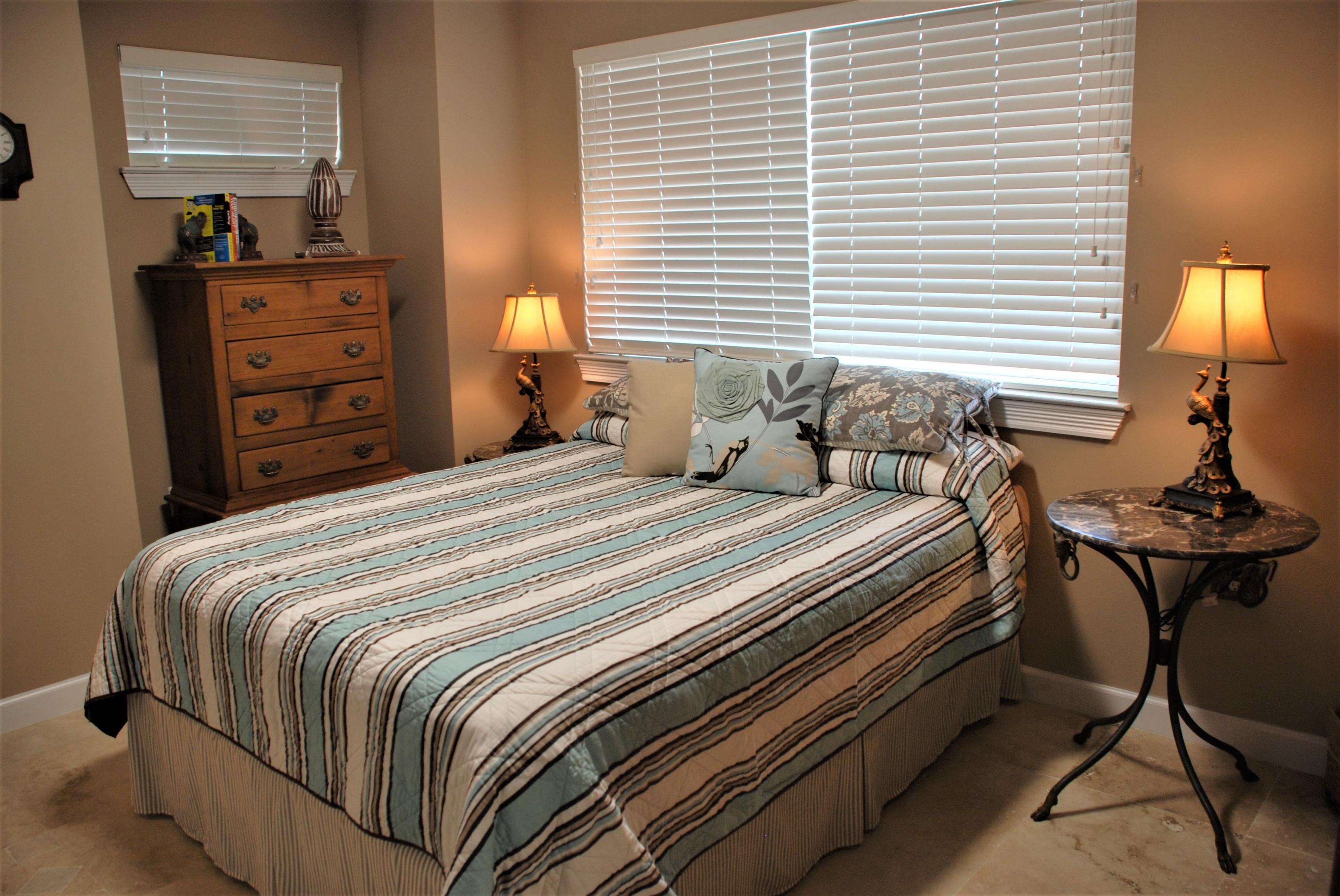 HOLIDAY ISLE - Residential