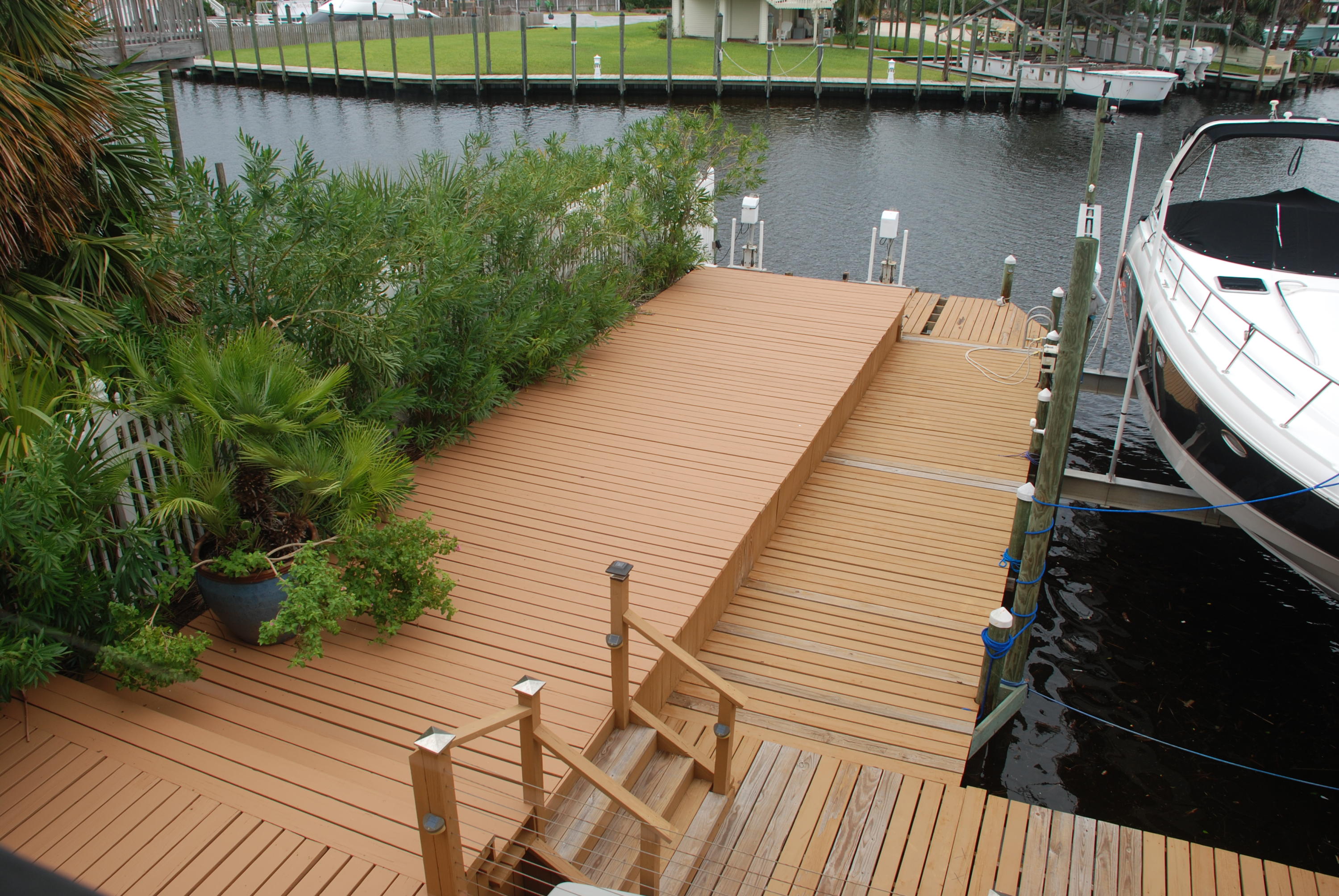 HOLIDAY ISLE - Residential