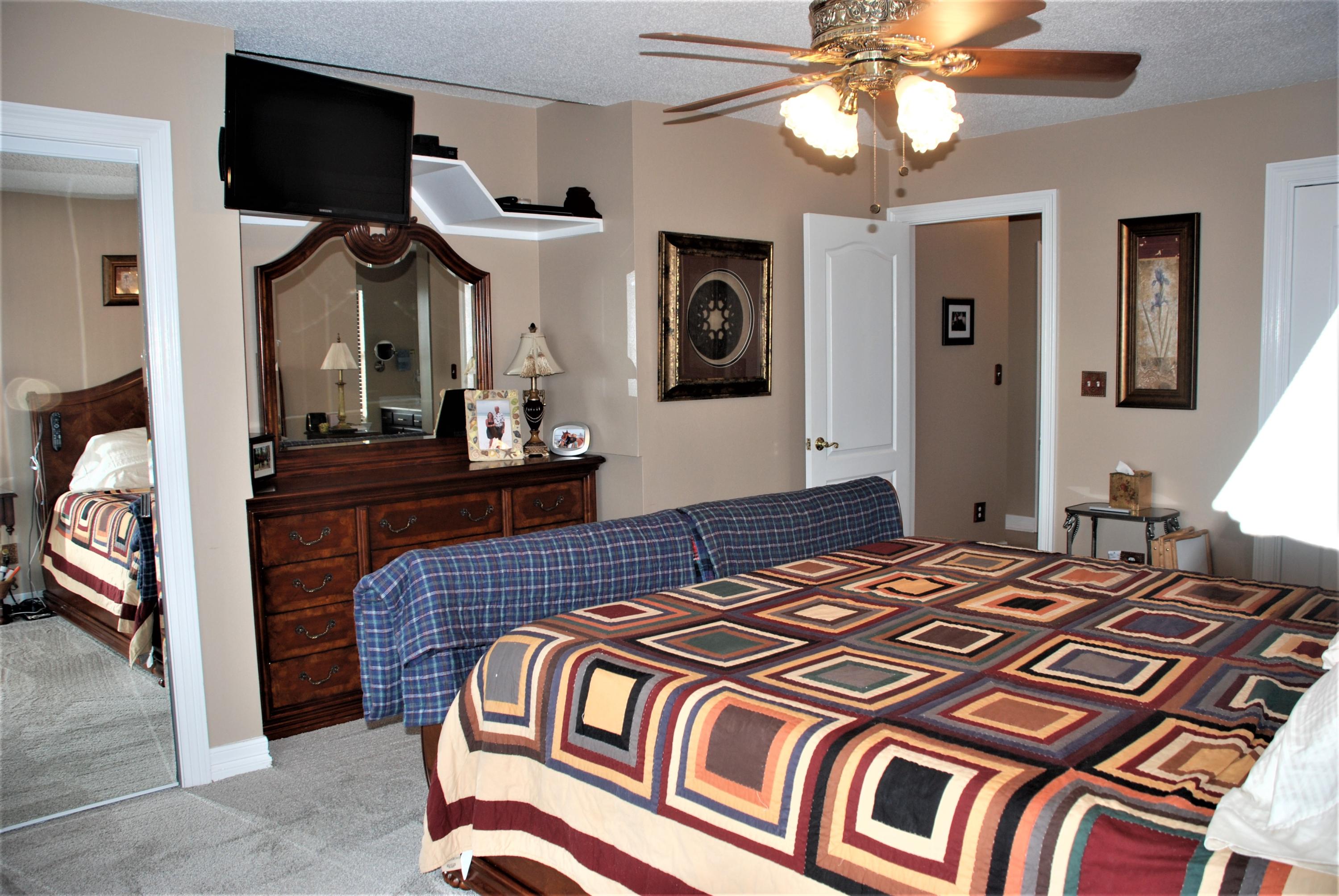 HOLIDAY ISLE - Residential