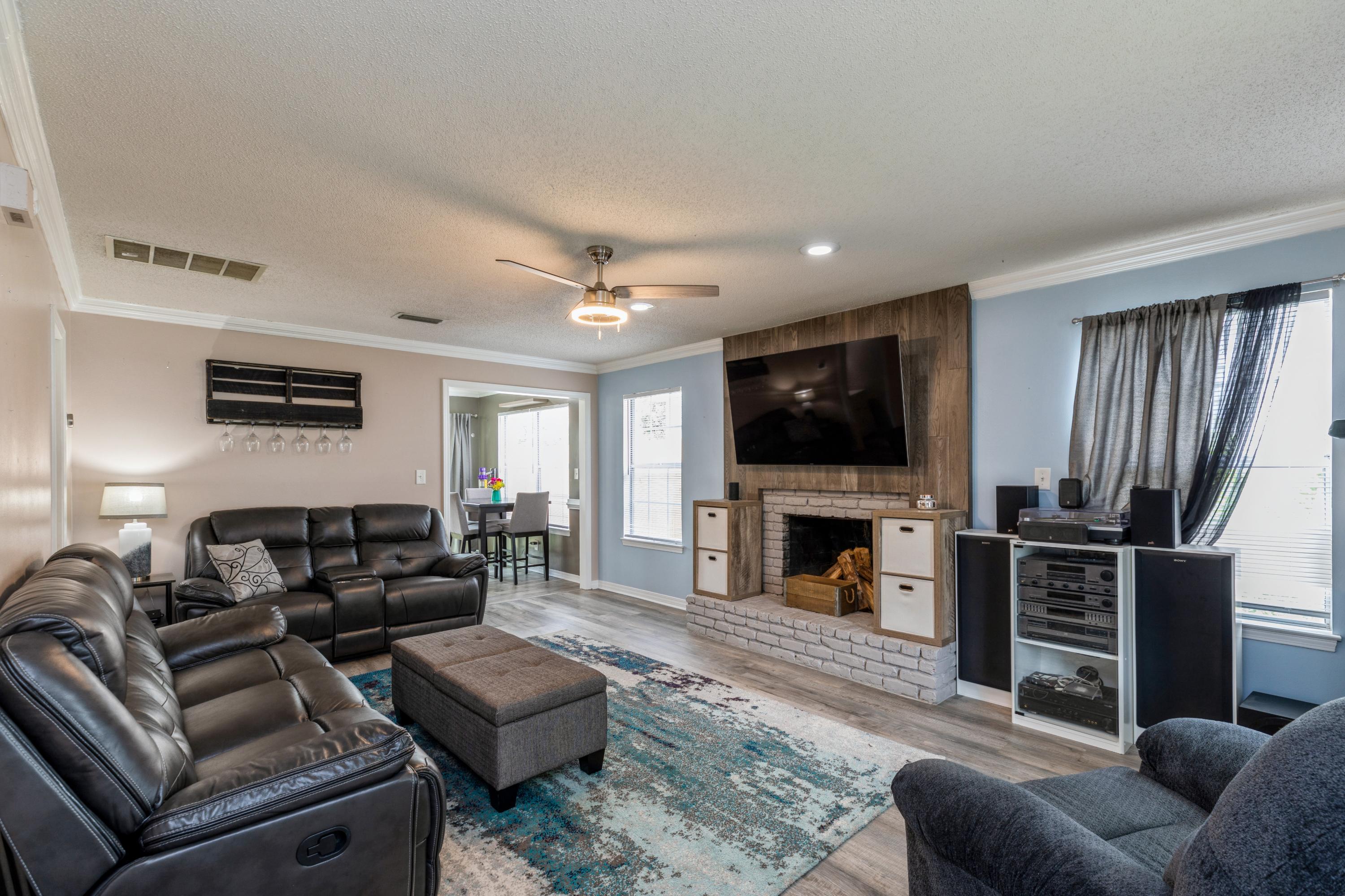 WILLOW BEND PH I LOT 8 - Residential