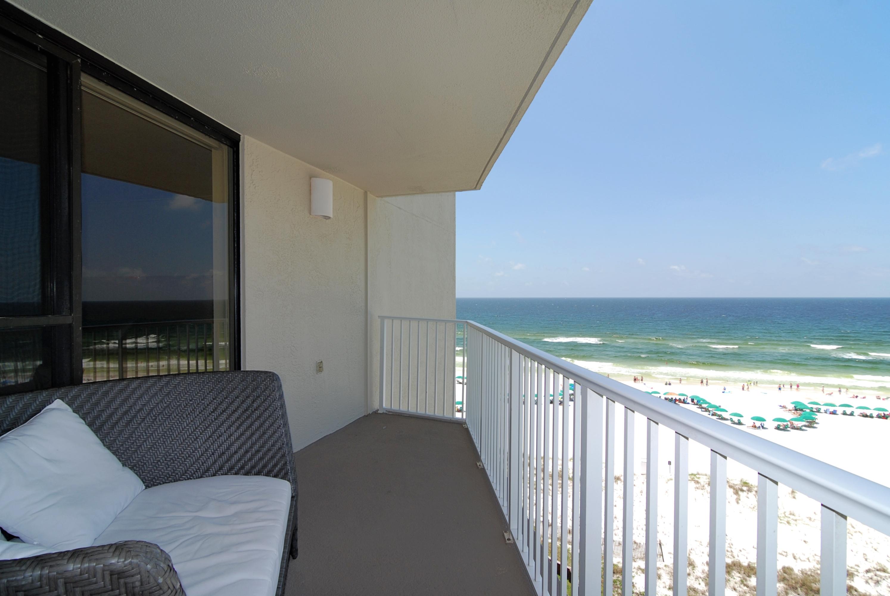 MAINSAIL CONDO PH 1 - Residential