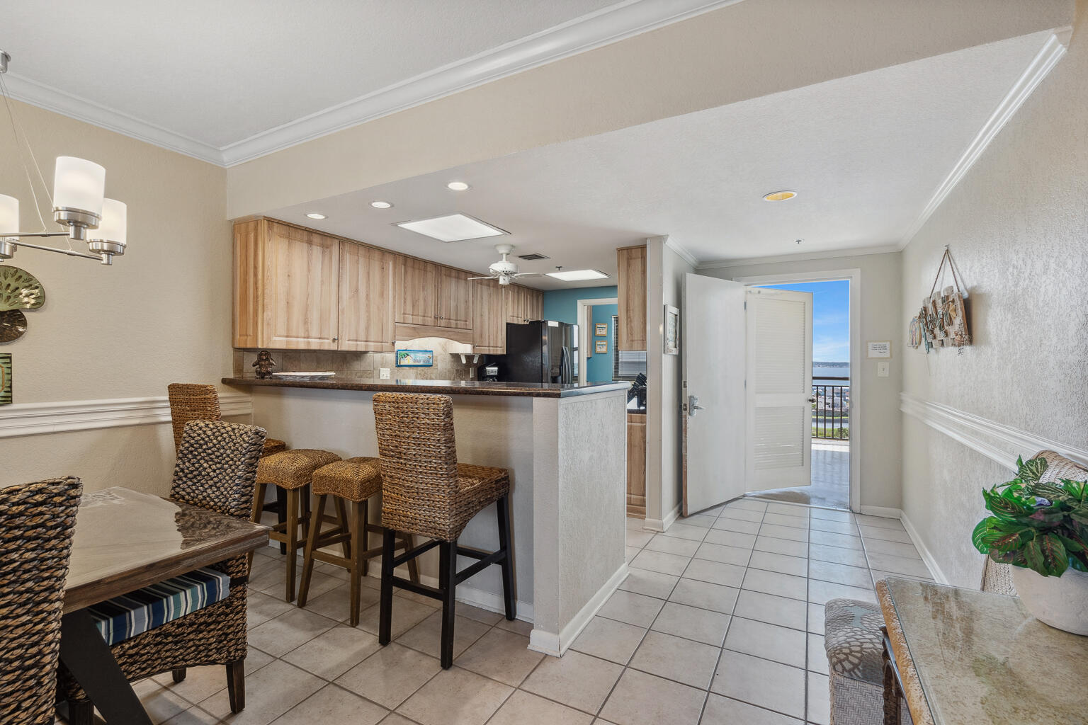 NAVARRE TOWERS CONDO - Residential