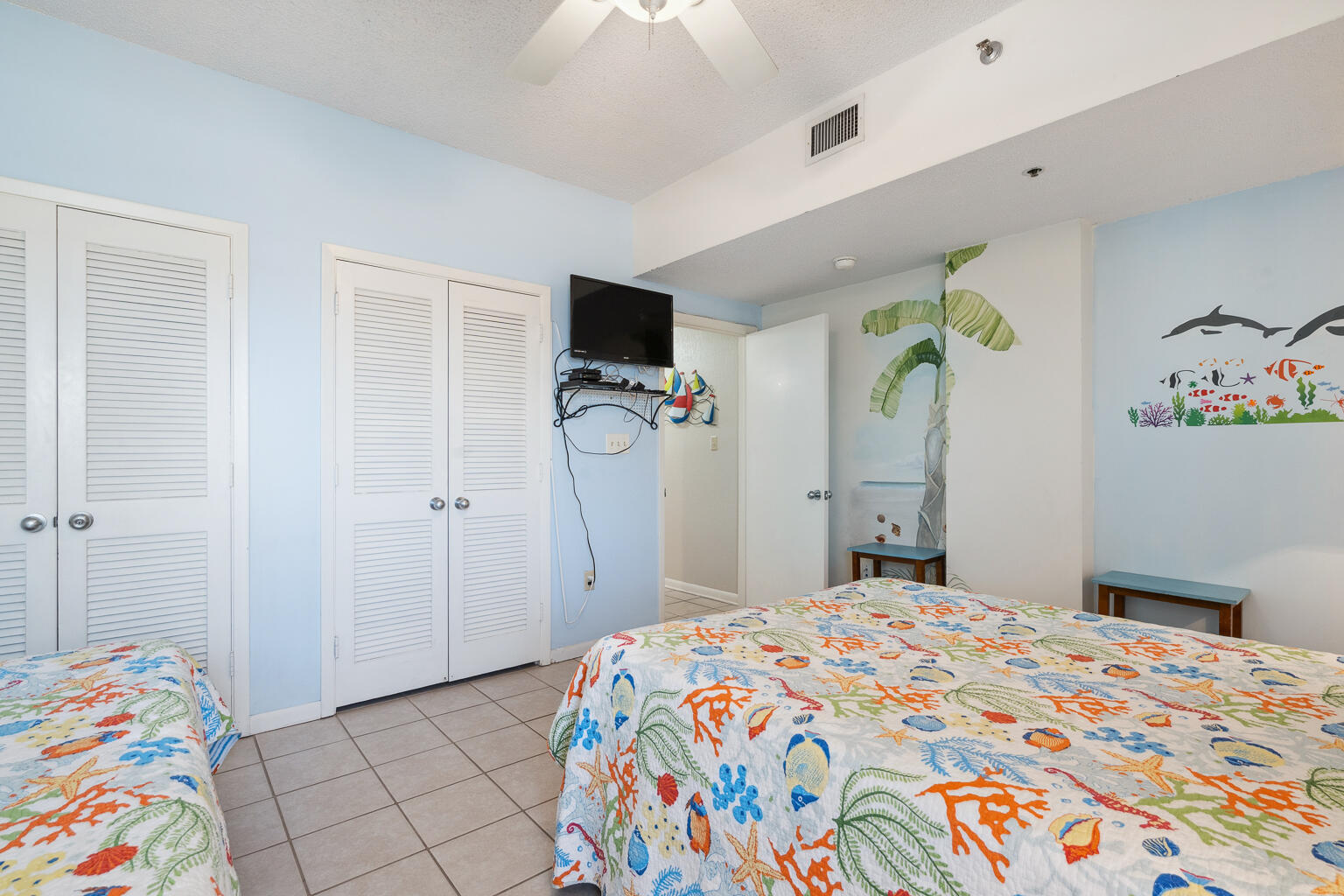 NAVARRE TOWERS CONDO - Residential