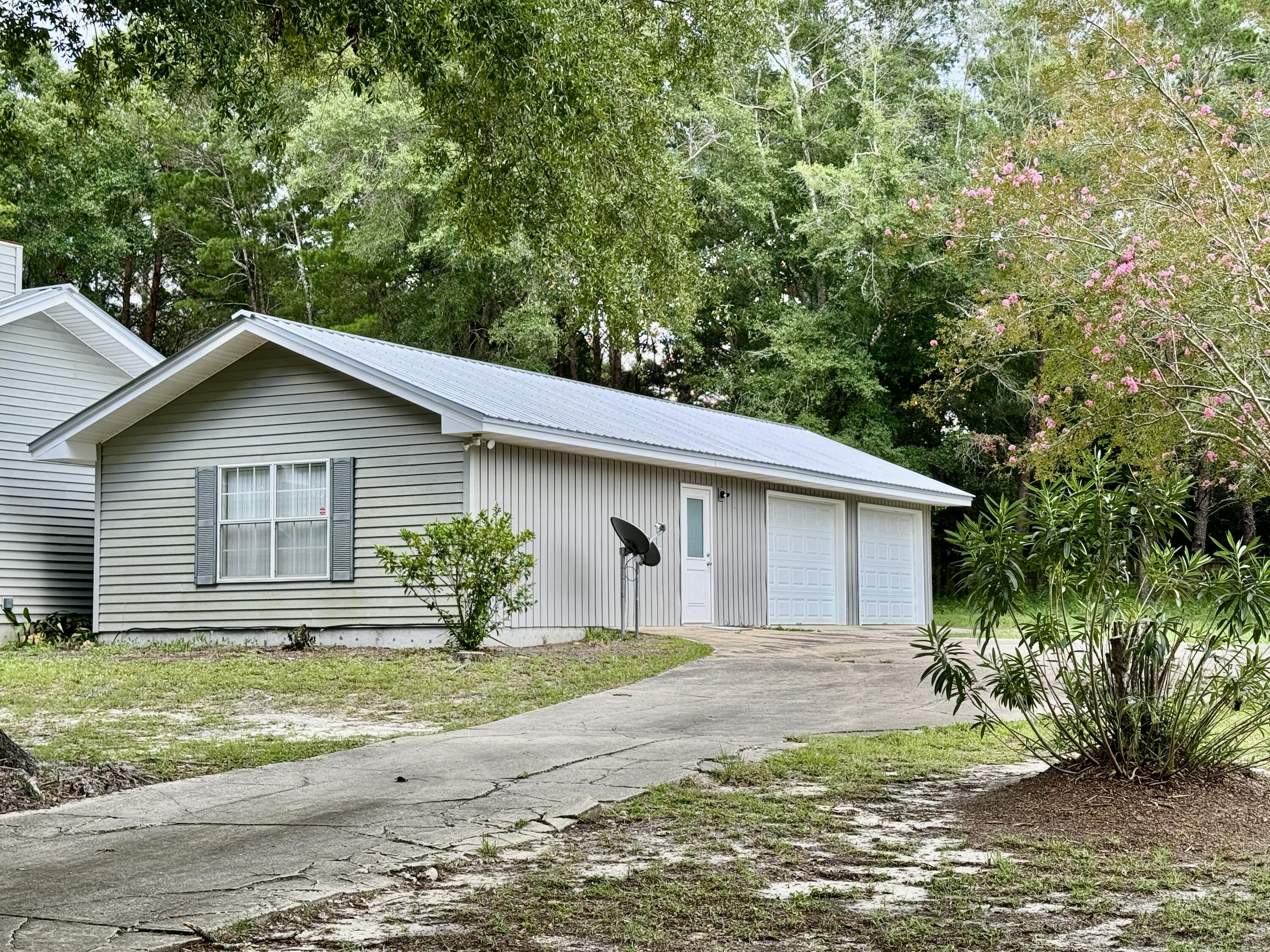 Marion Drive - Residential