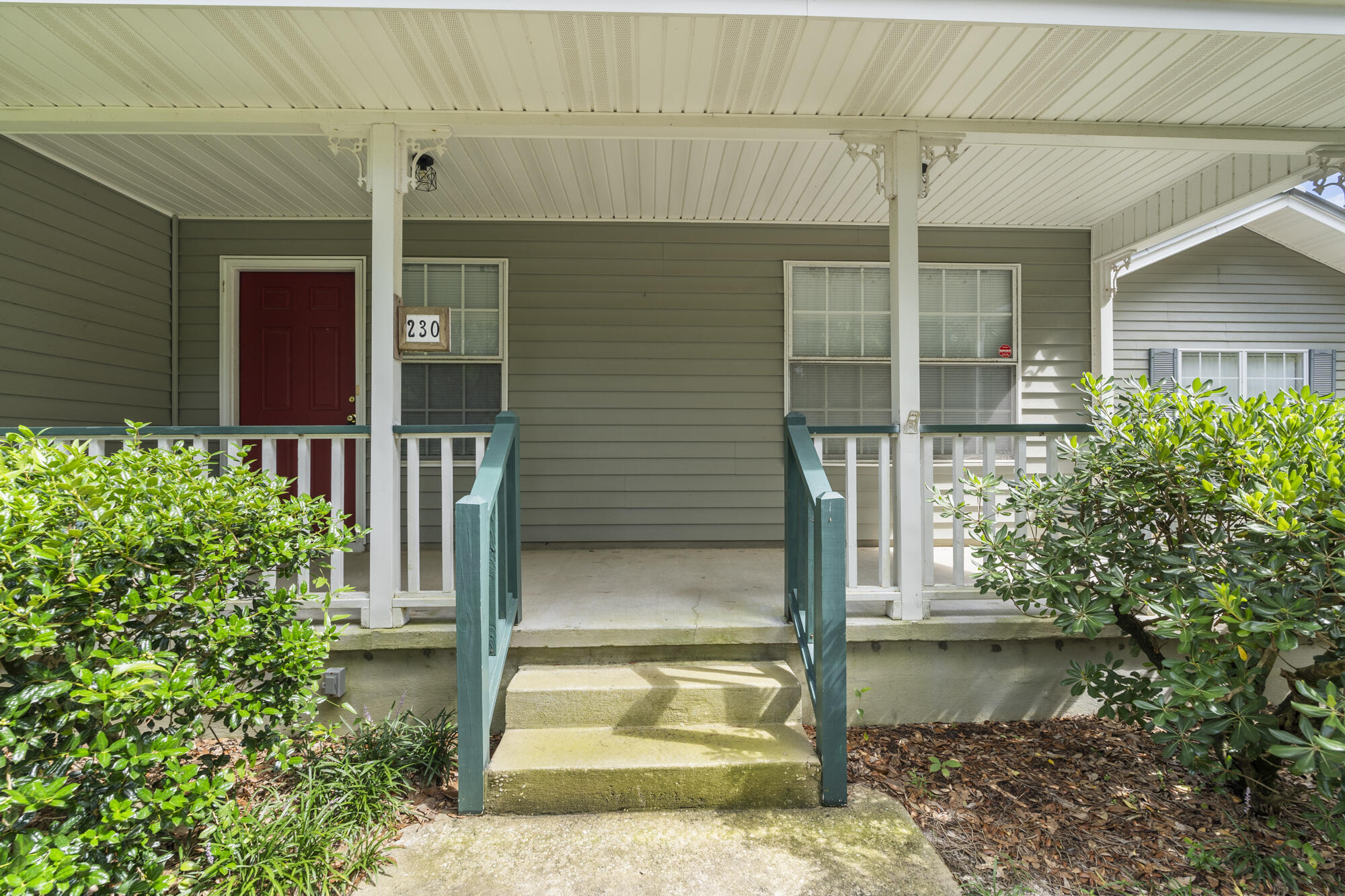 Marion Drive - Residential