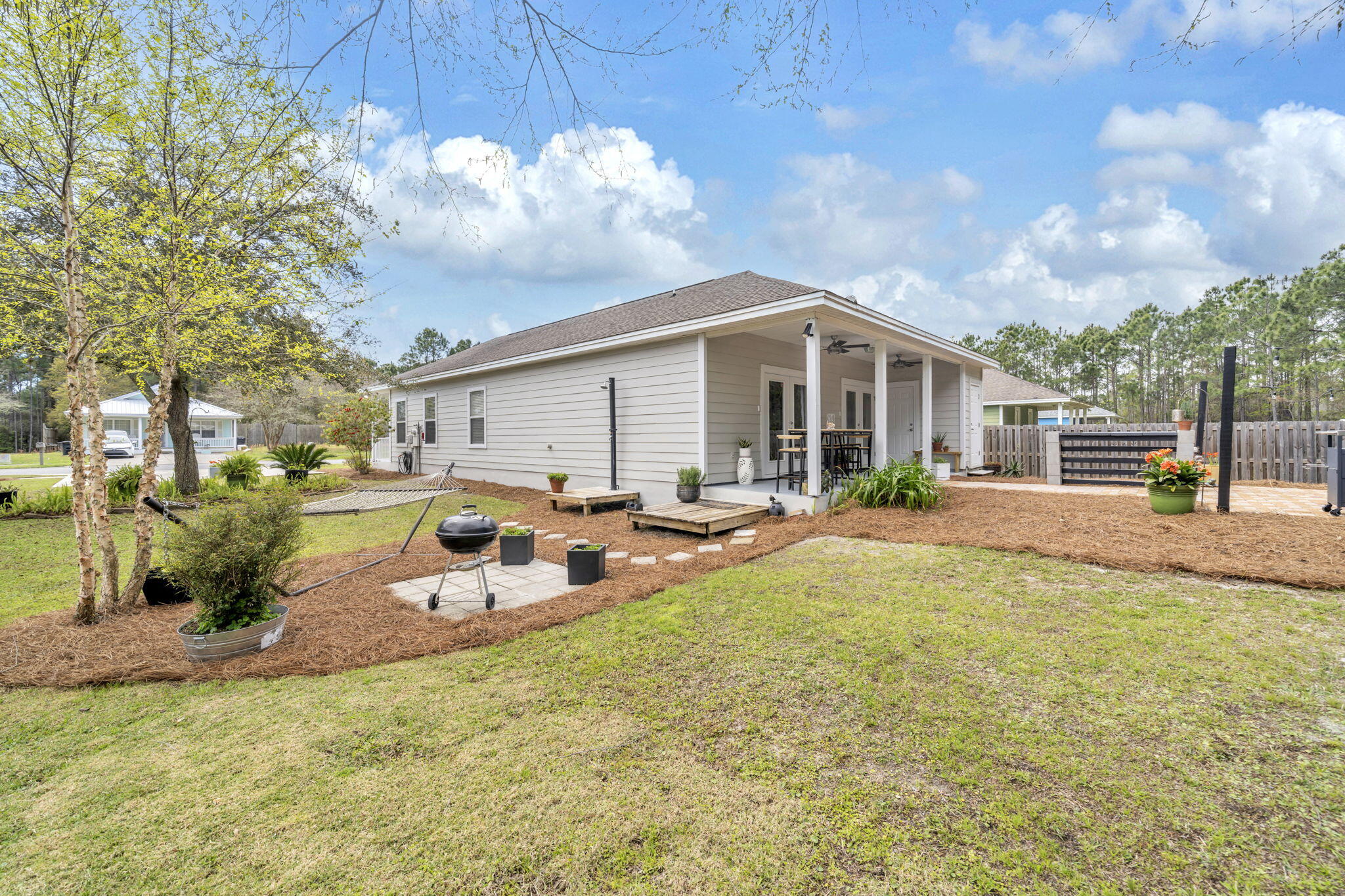 BAYOU FARMS - Residential