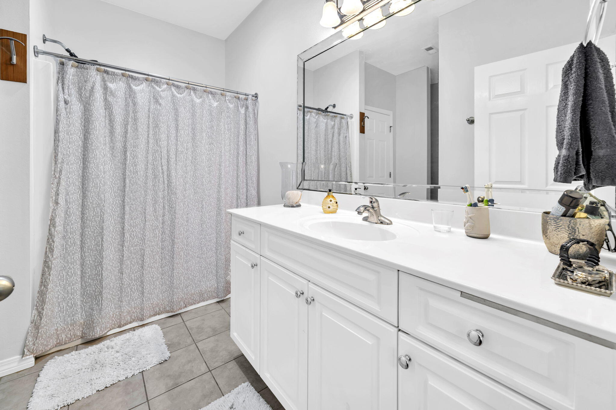 BAYOU FARMS - Residential