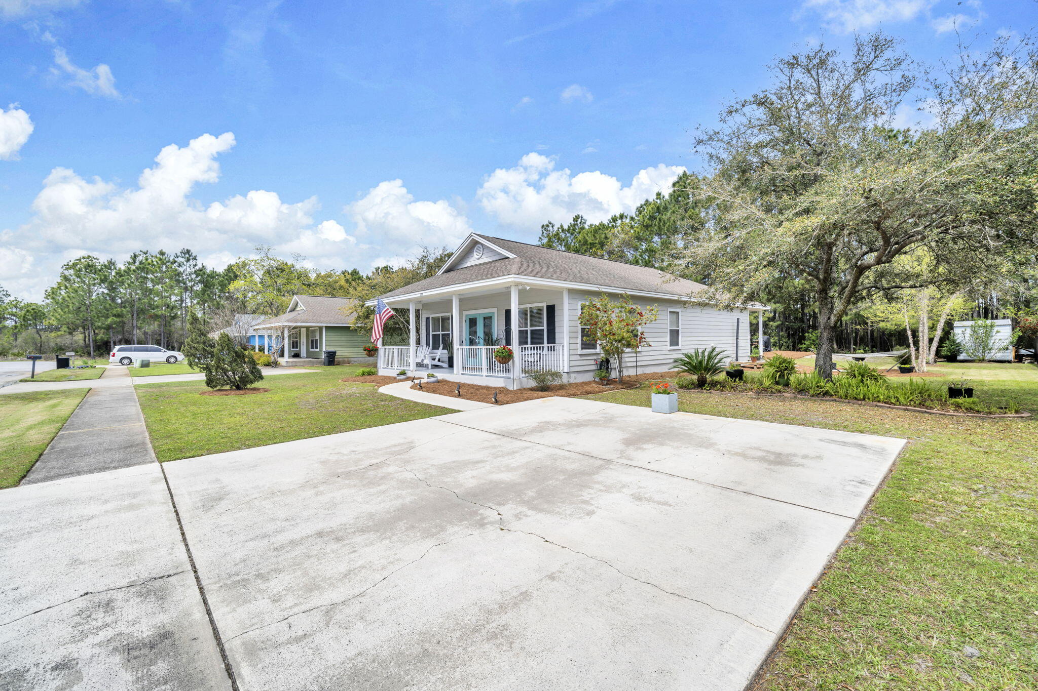 BAYOU FARMS - Residential