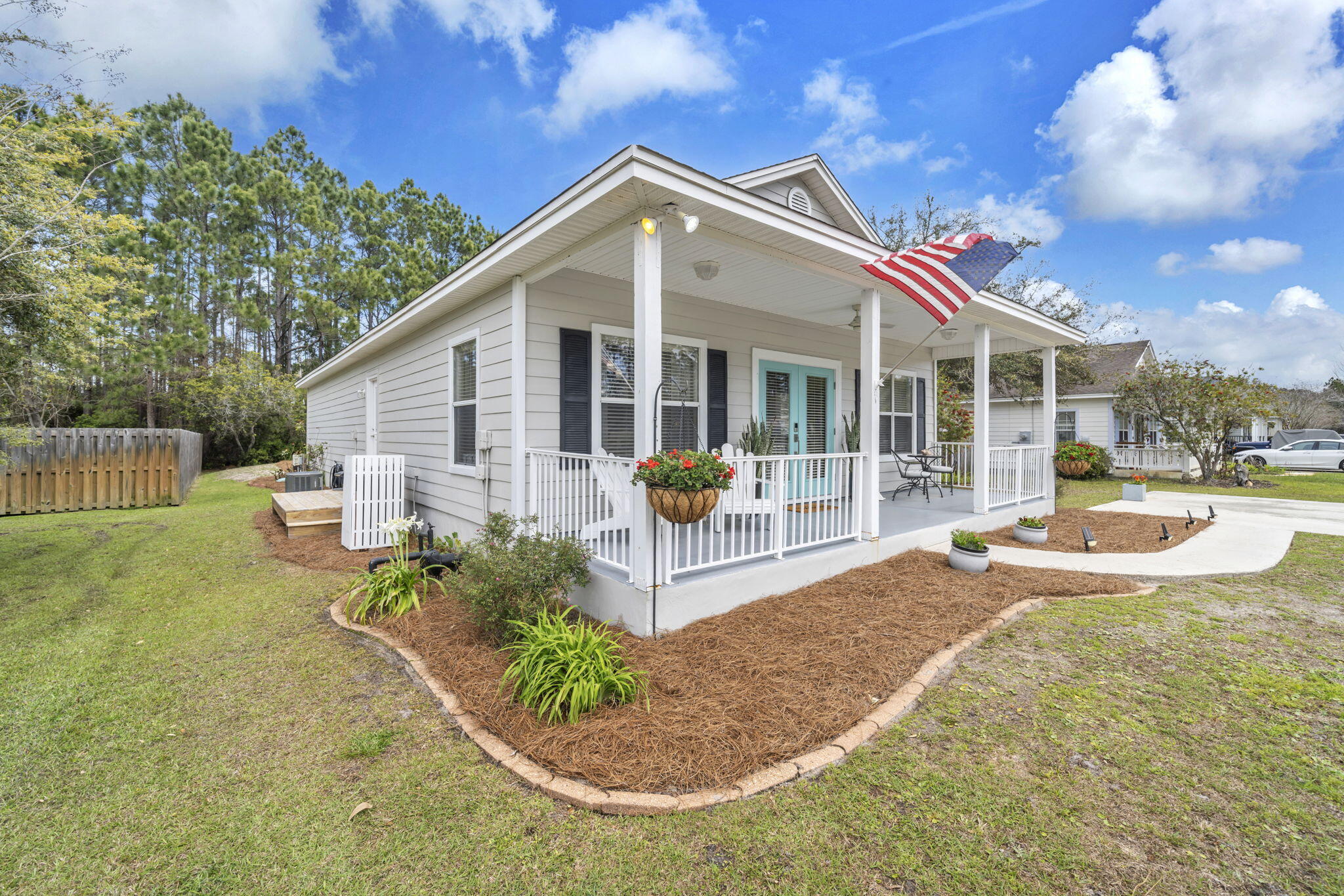BAYOU FARMS - Residential